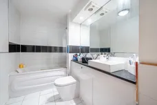 Clapham High Street Clapham SW4 photo 7