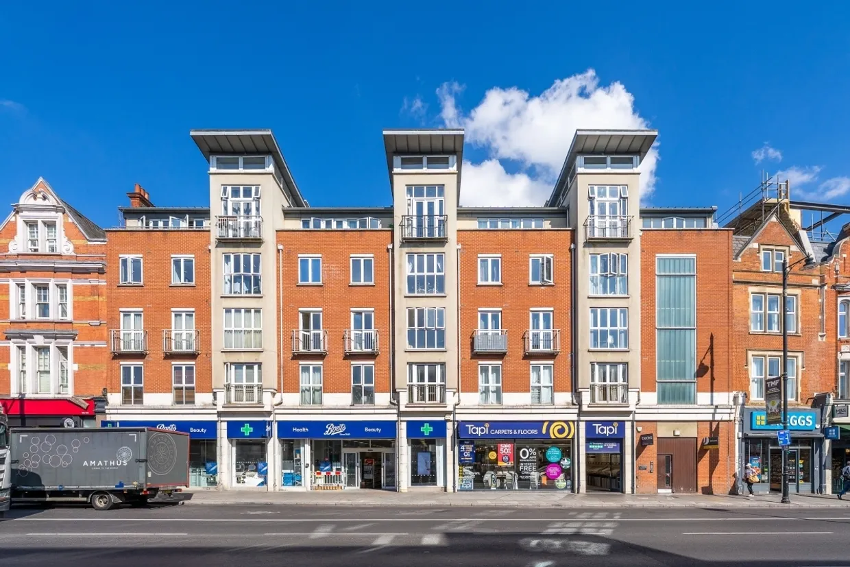 Clapham High Street Clapham SW4 photo 8