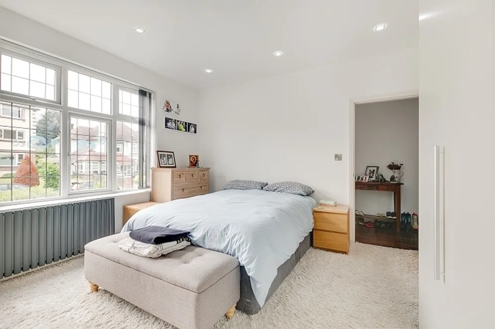 Grove Avenue London N10 photo 13