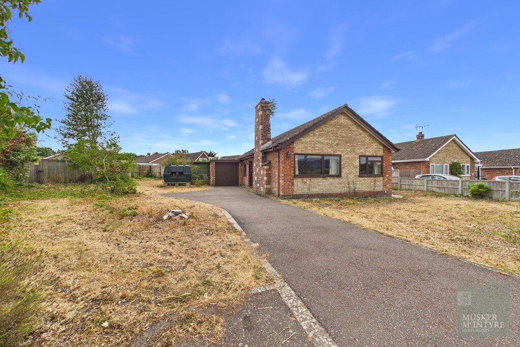 Waveney Road, Ditchingham Image 1