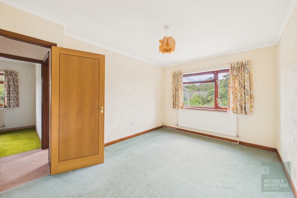 Waveney Road, Ditchingham Image 9