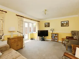 Highfield Close, Barnby Dun, Doncaster thumb 2