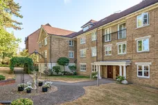 High Road, Whetstone, N20 photo 1