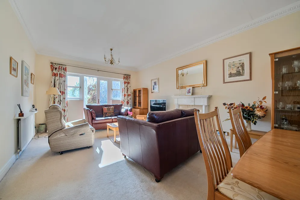 High Road, Whetstone, N20 photo 9