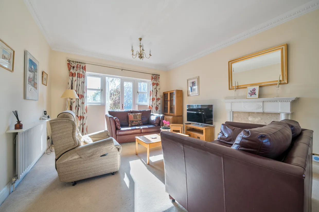 High Road, Whetstone, N20 photo 11