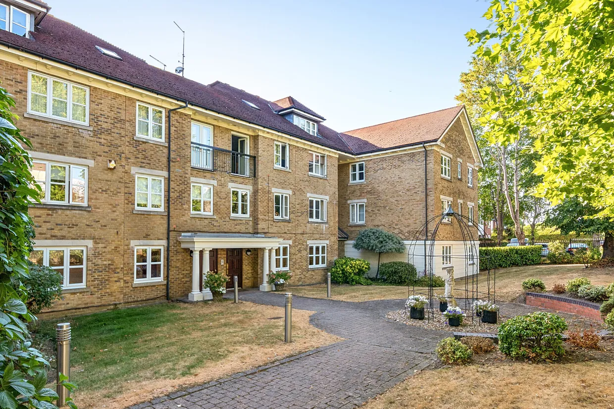 High Road, Whetstone, N20 photo 17