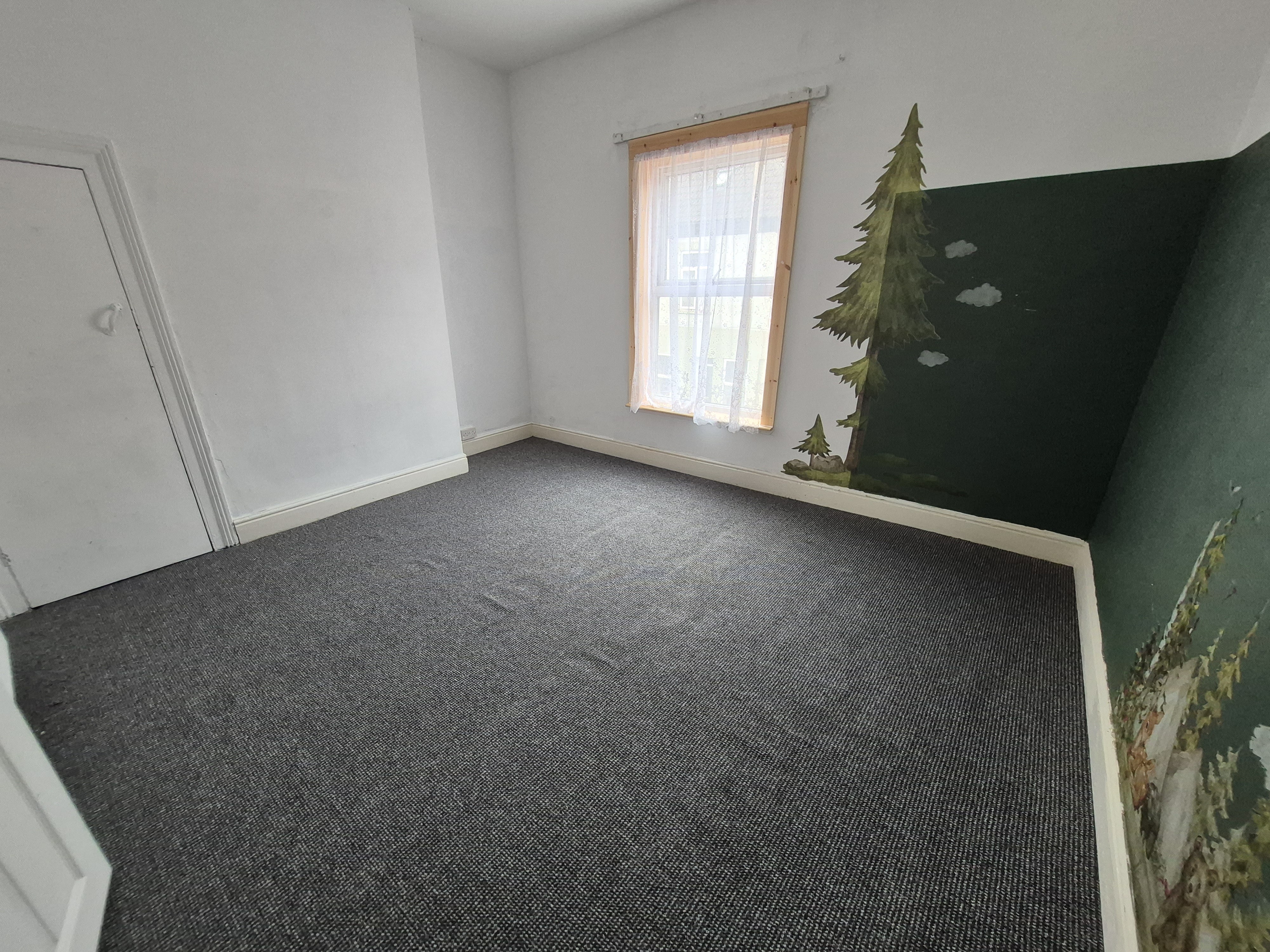 8 Division Road Image 22