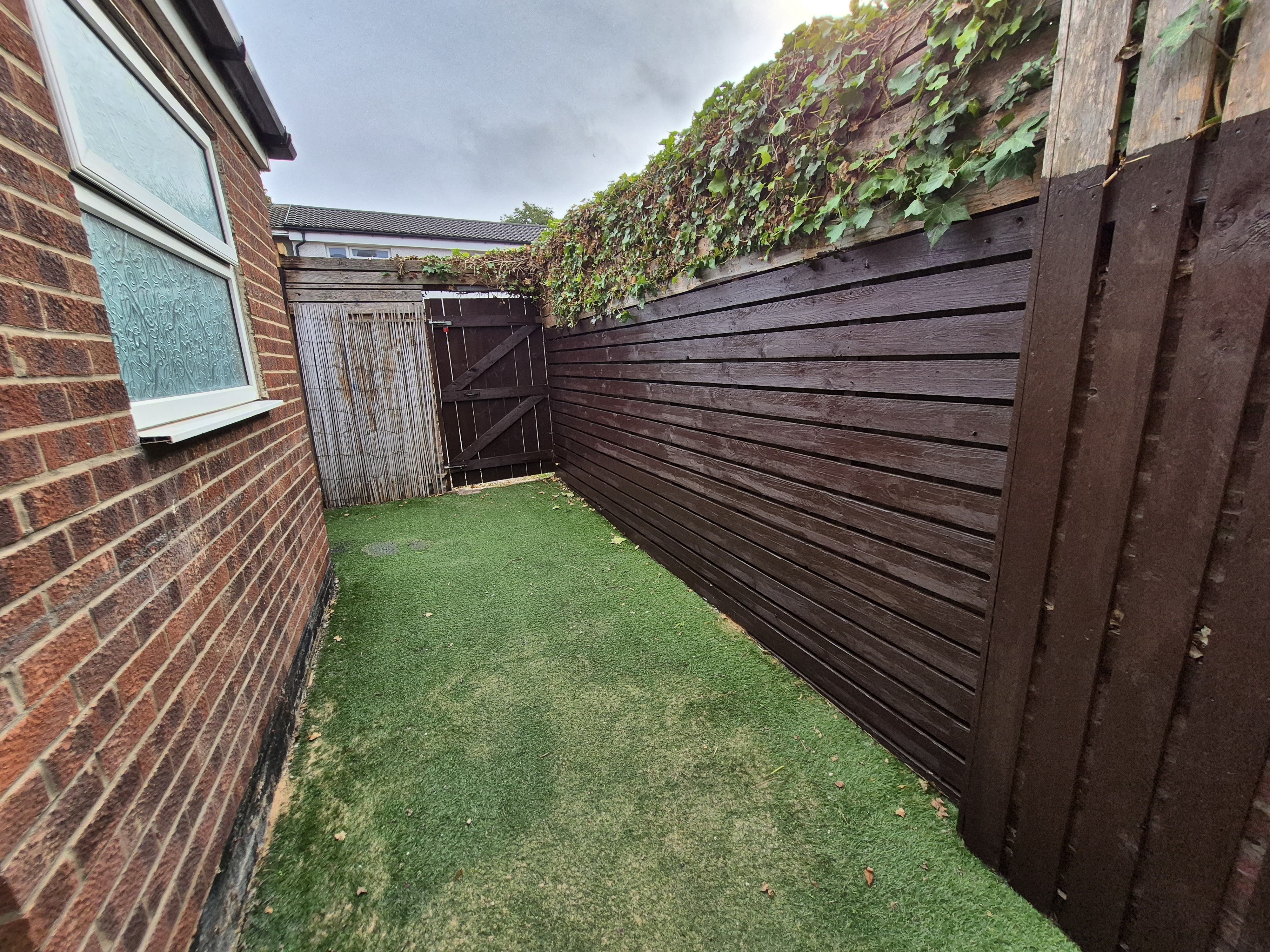 8 Division Road Image 24
