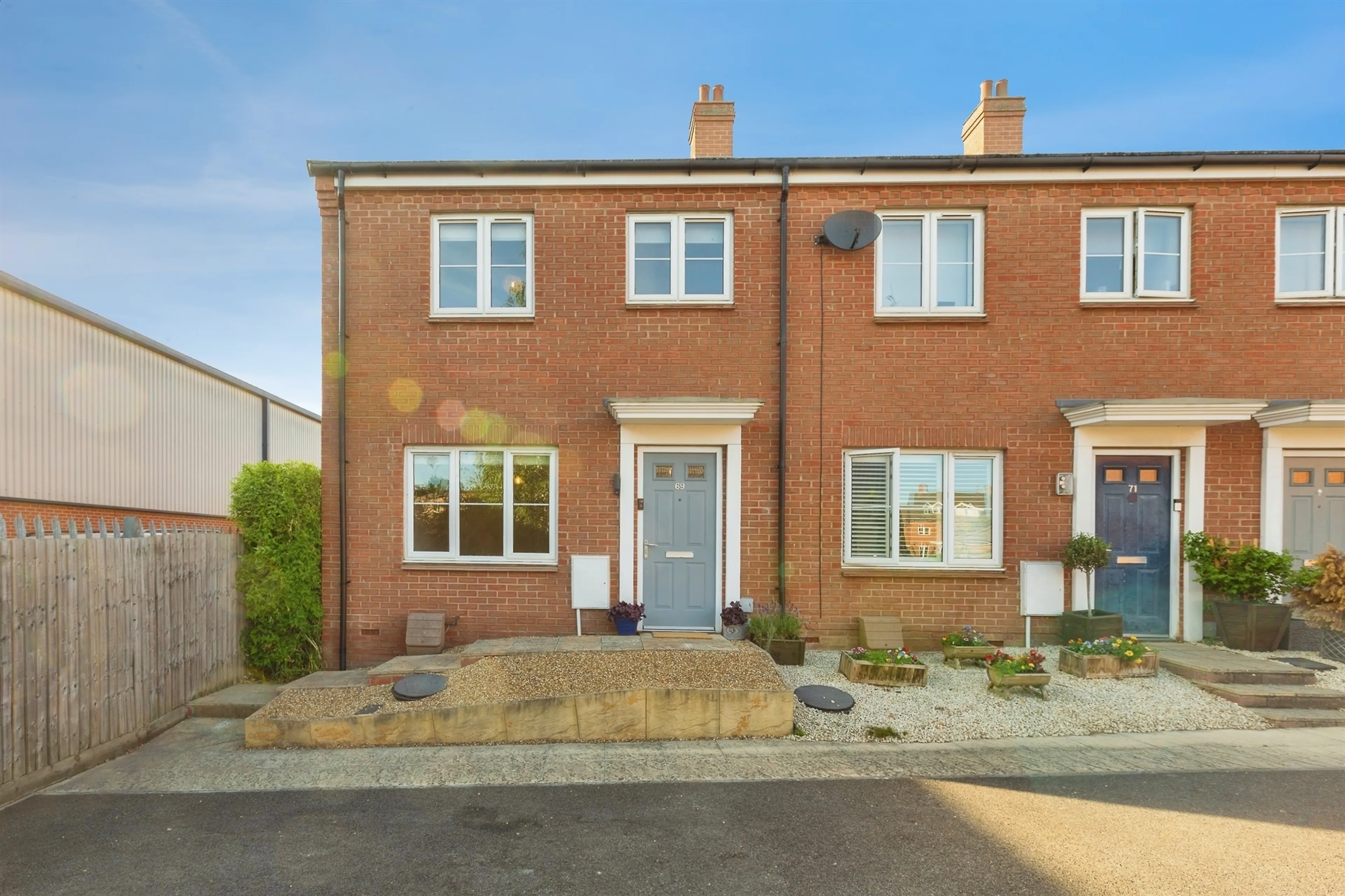 Property photo 0