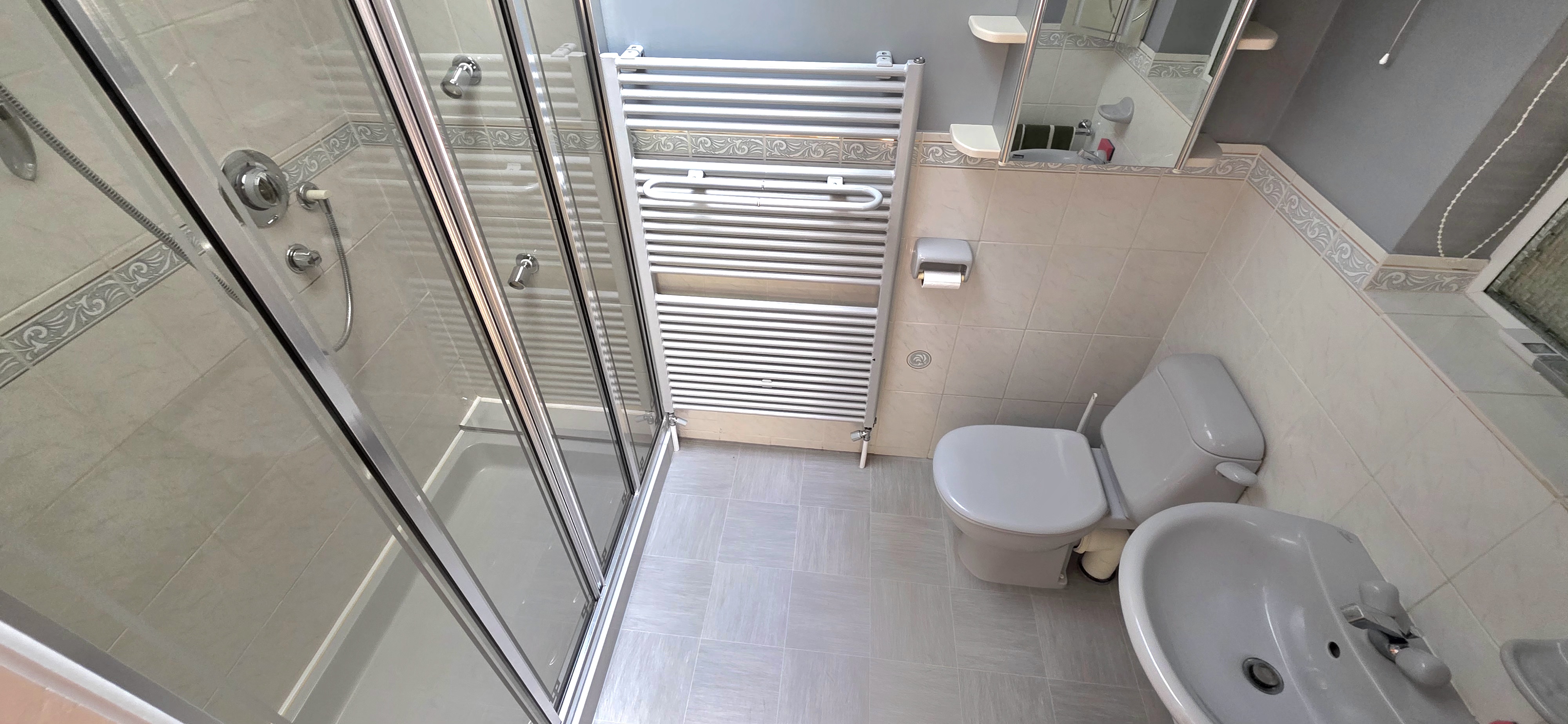 450 Chanterlands Avenue, Hull, HU5 4BL Image 15