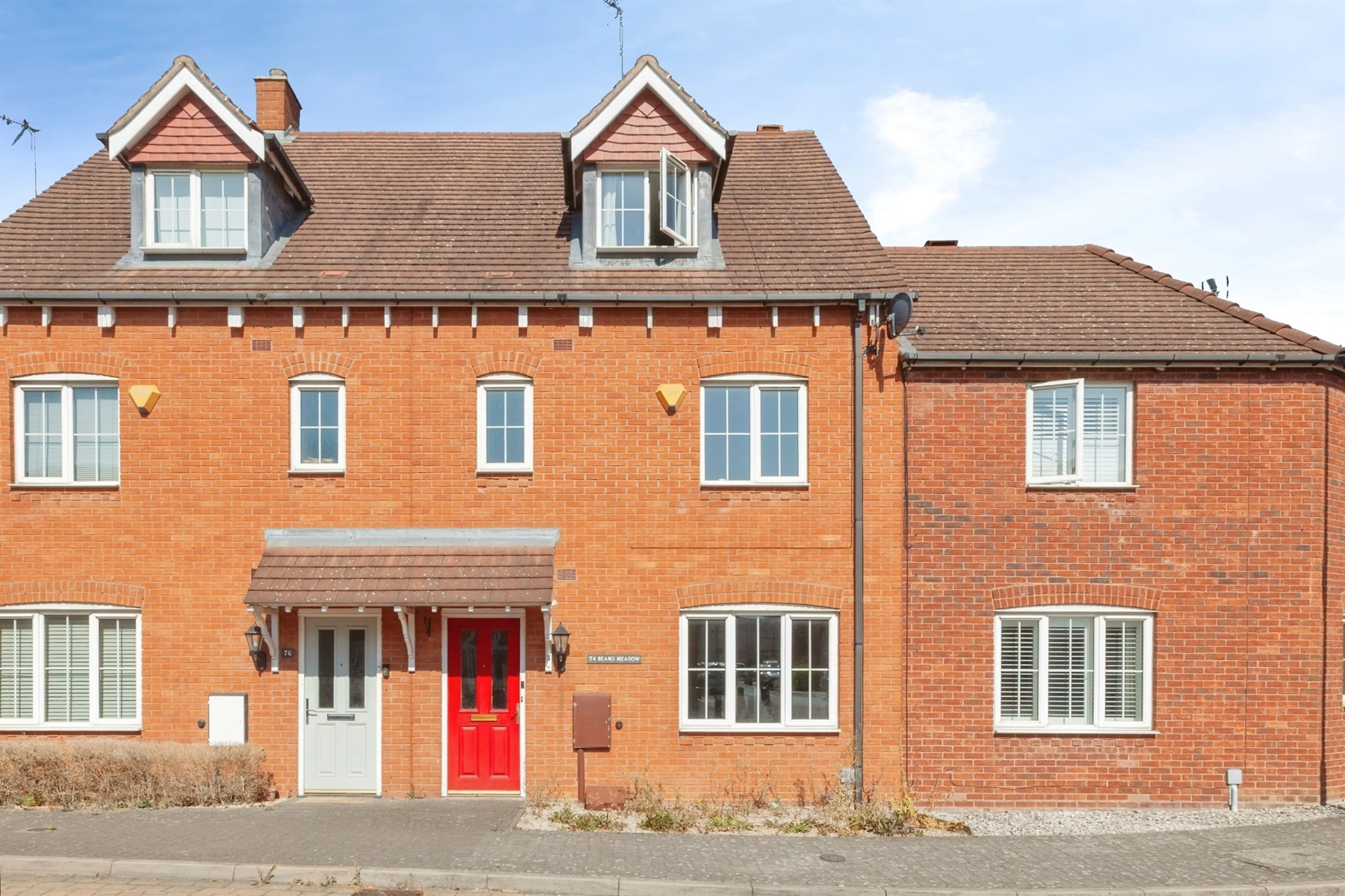 Property photo 0