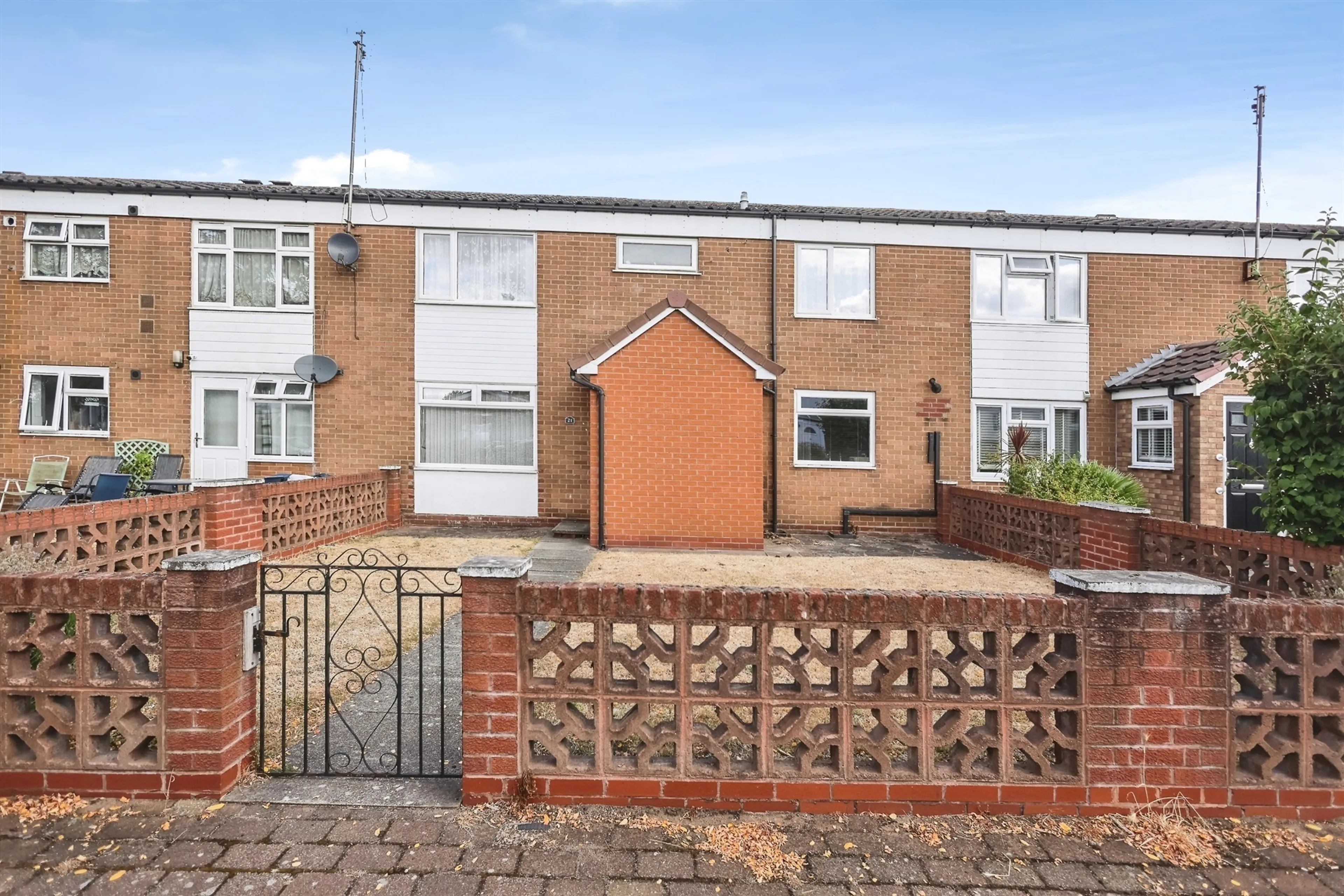 Property photo 0