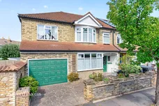 Warwick Road, London