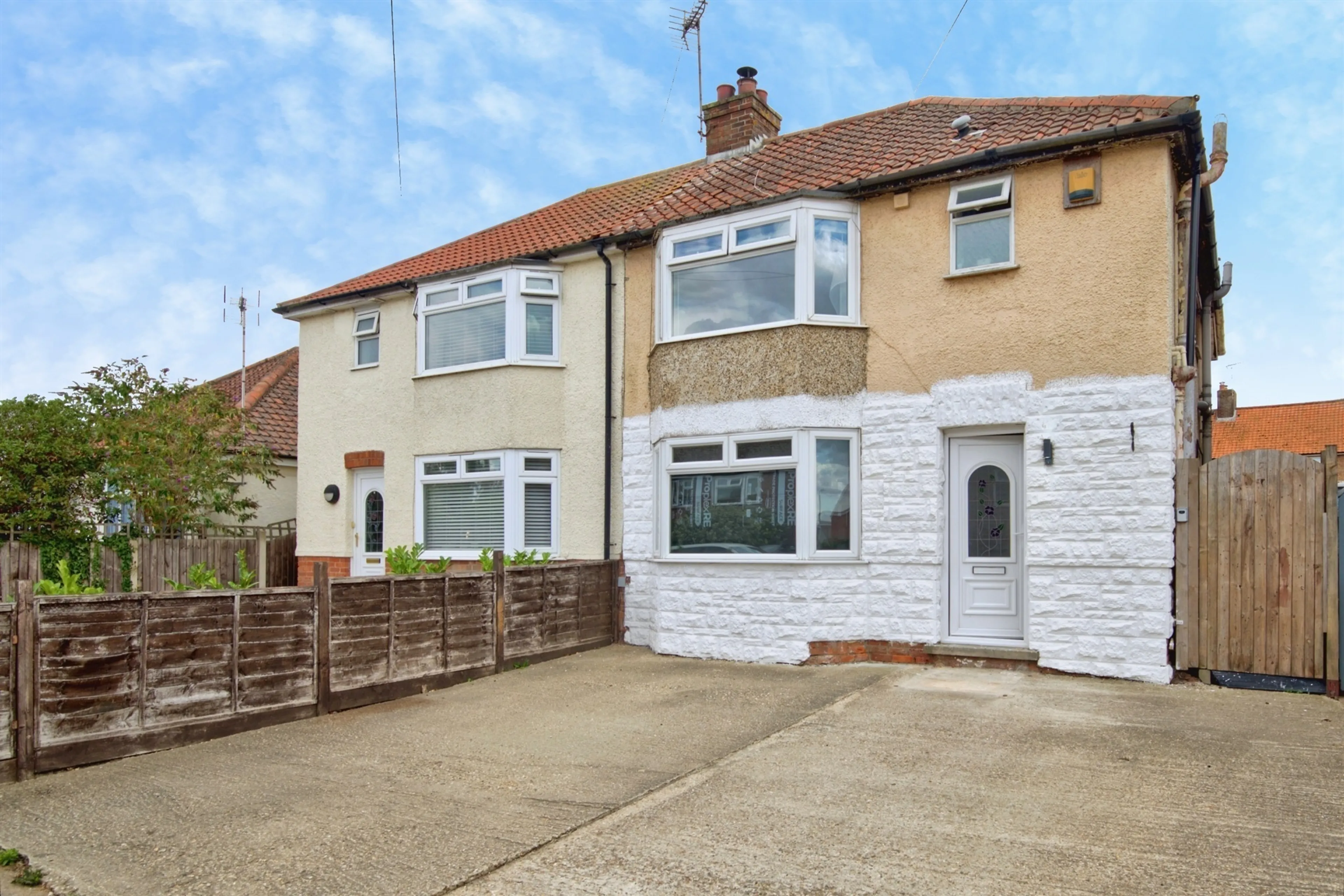 Property photo 0