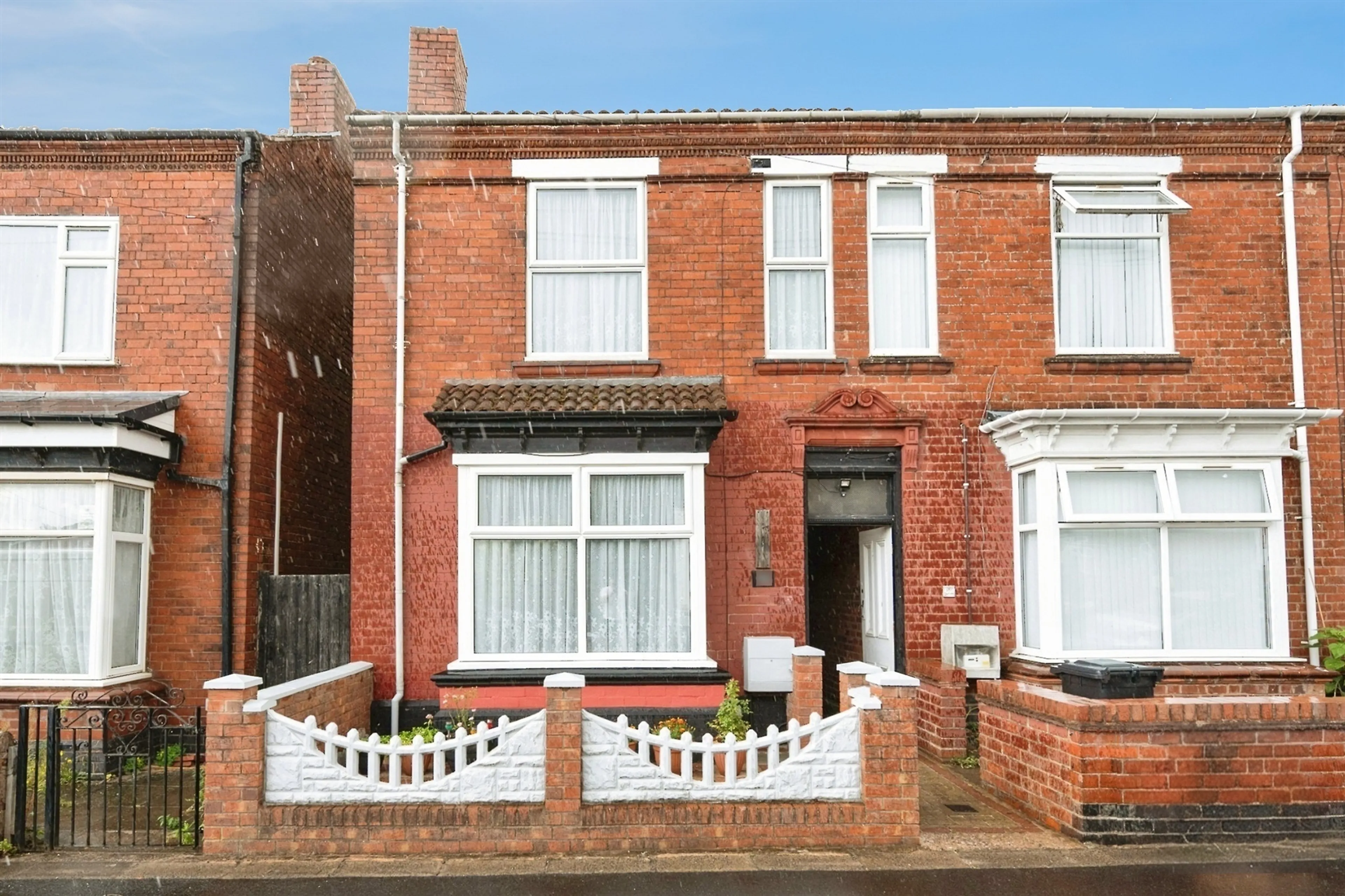 Property photo 0