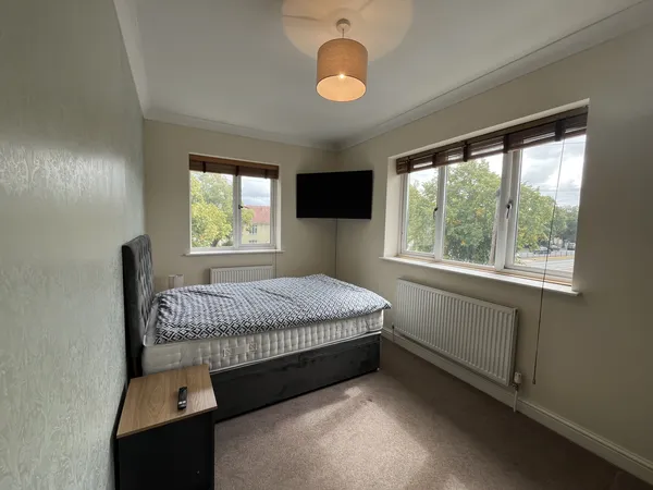 Room To Rent, Sandford Road, Balby, D...