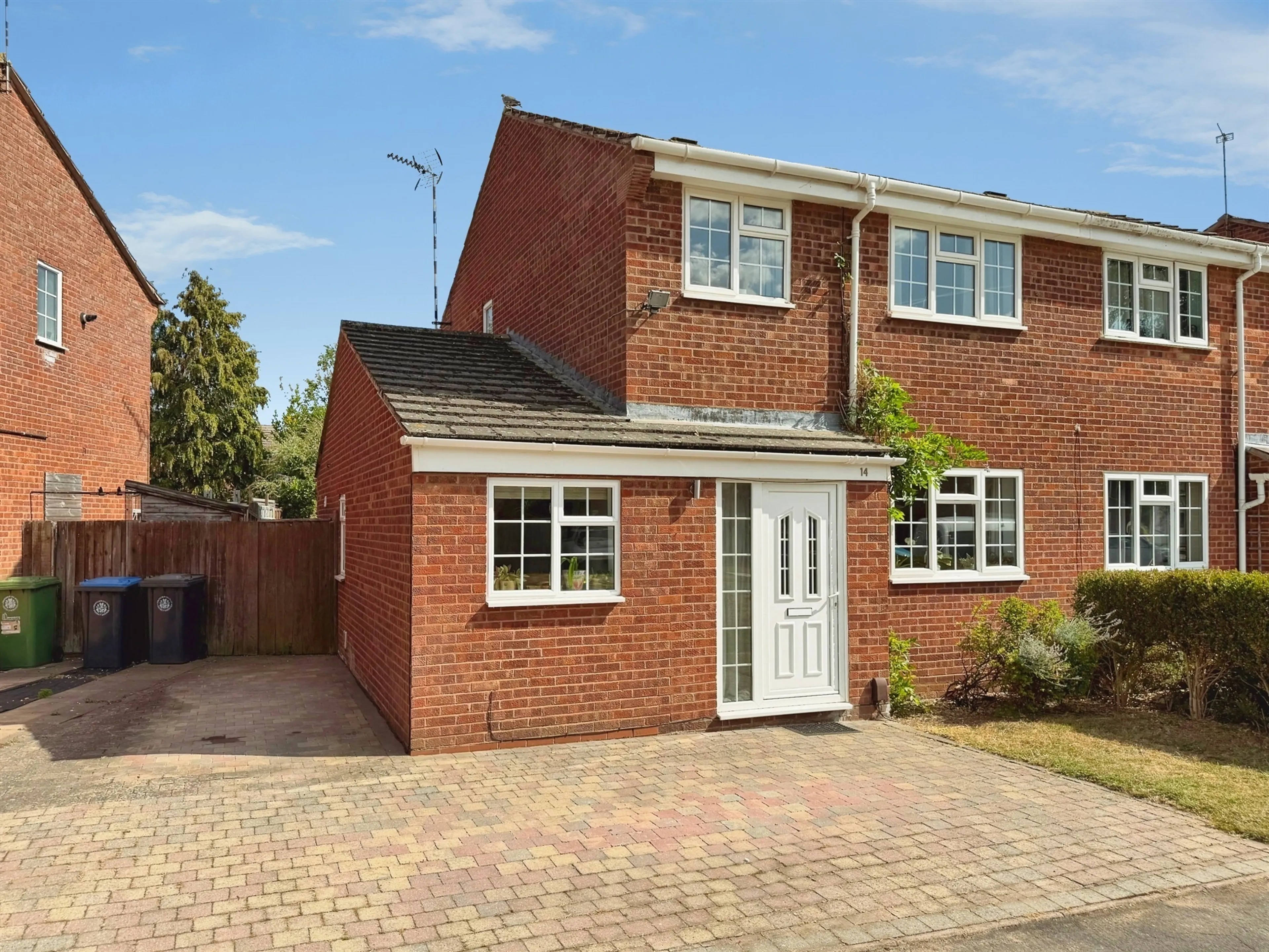 Property at Waterloo Close, Wellesbourne, Warwick