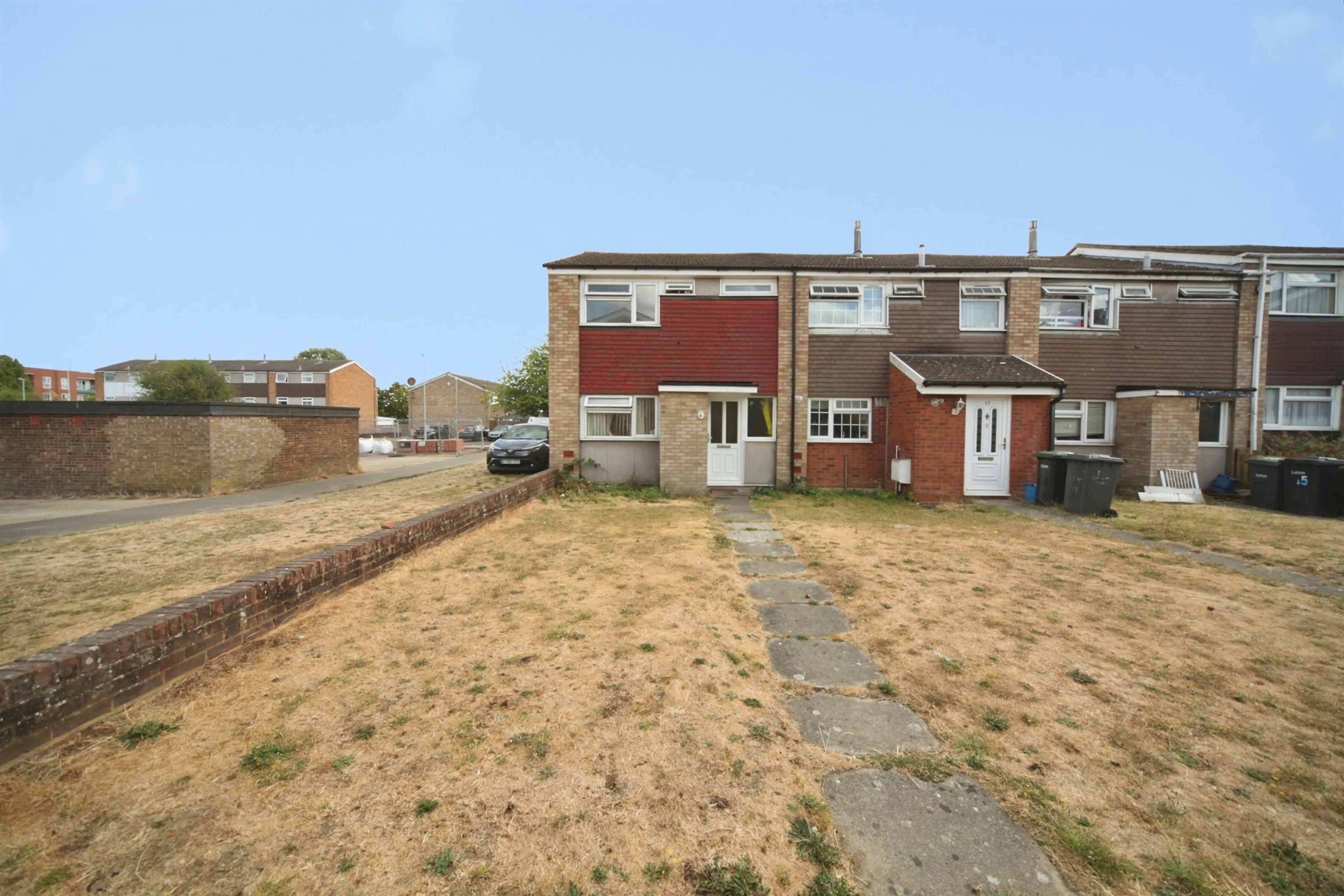 Property photo 0