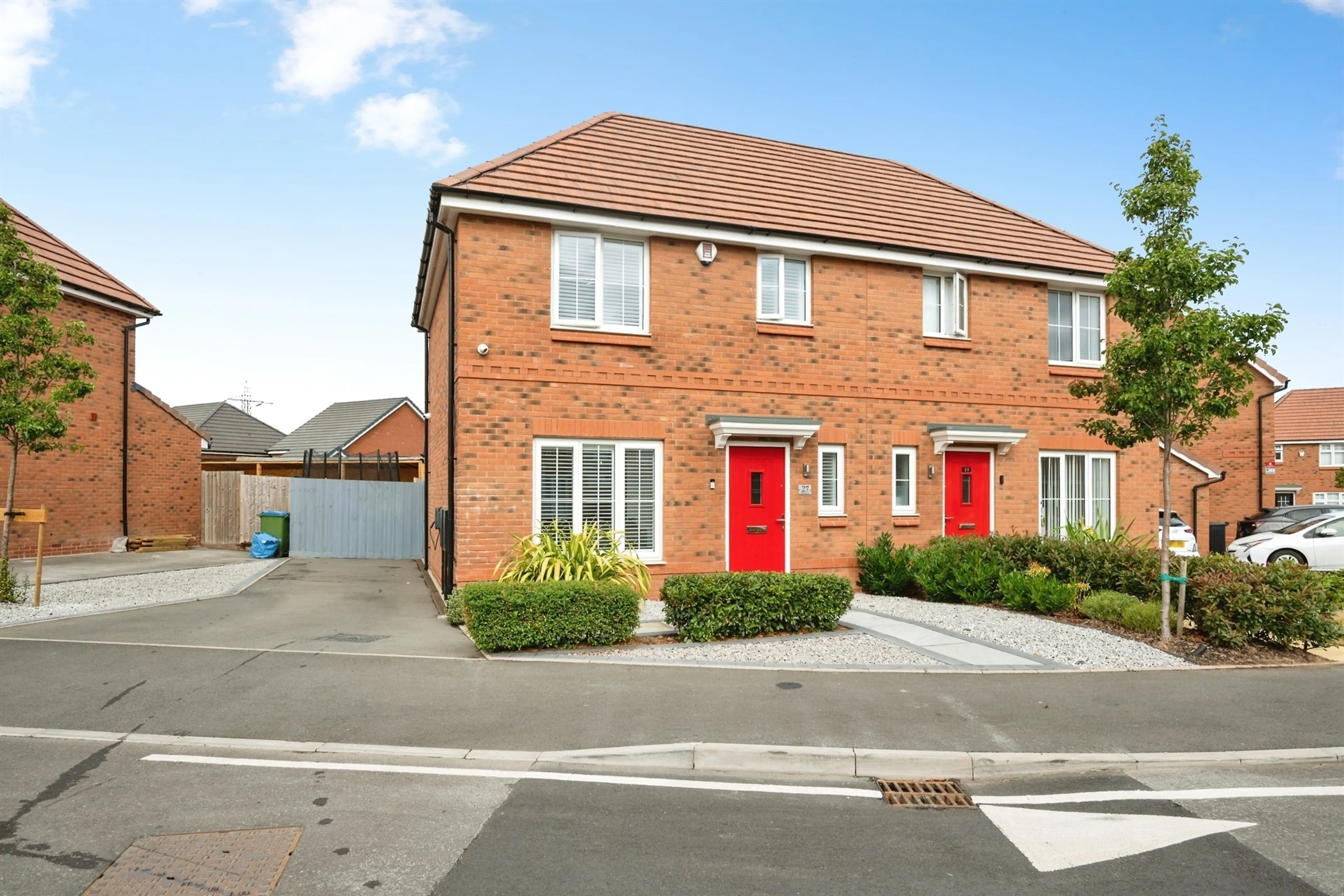 Property photo 0