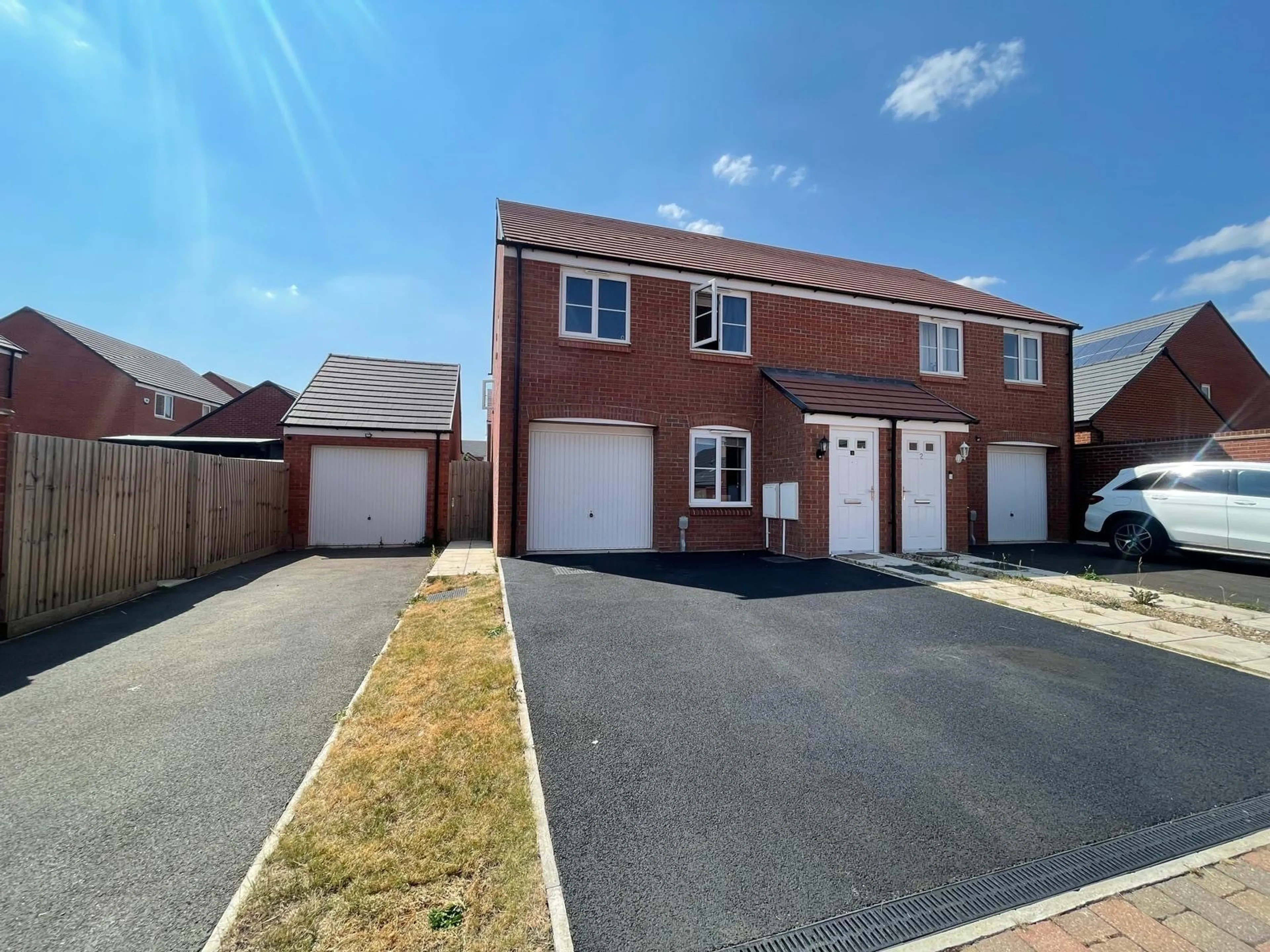 Property photo 0