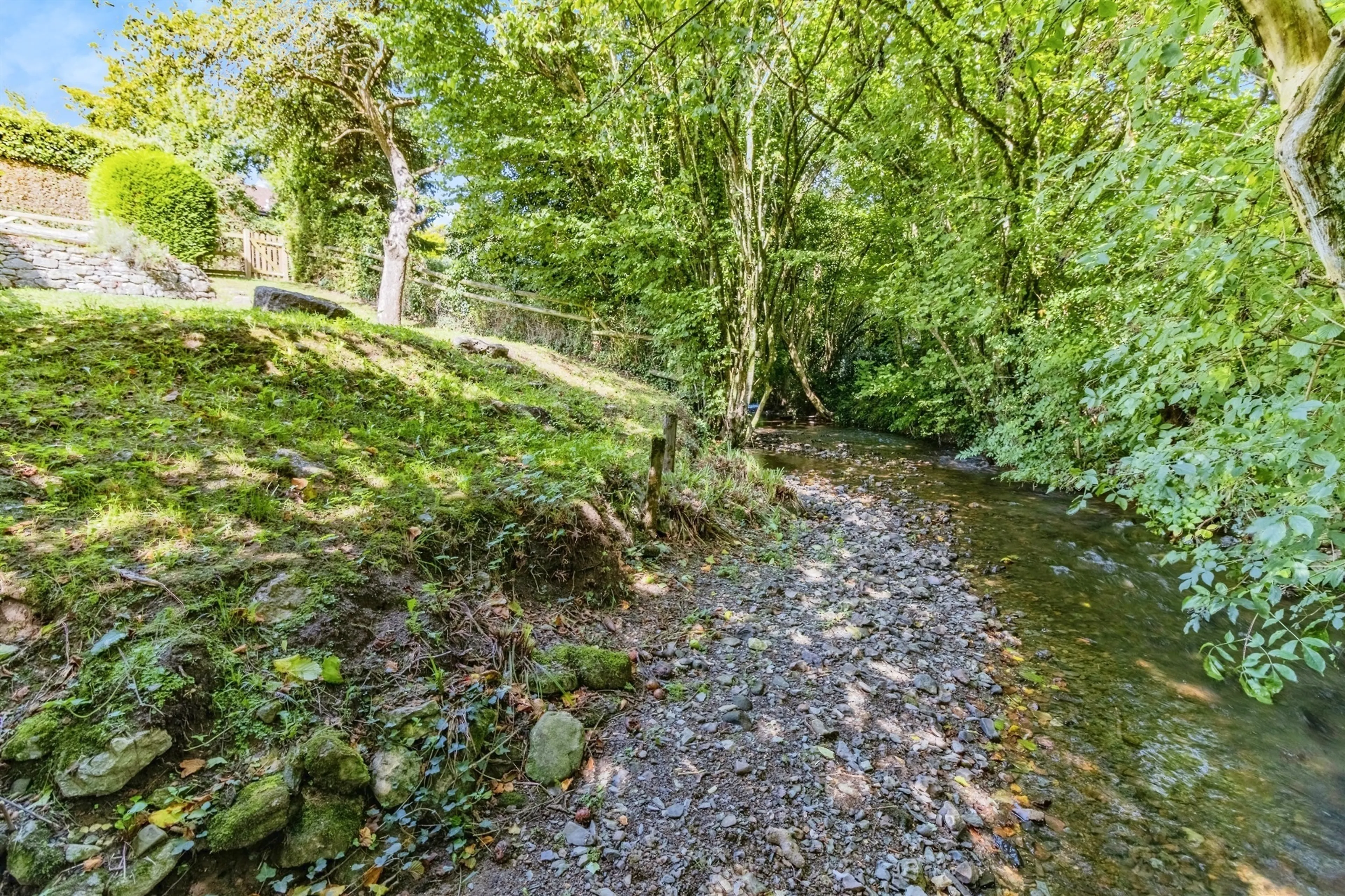 Property photo 25