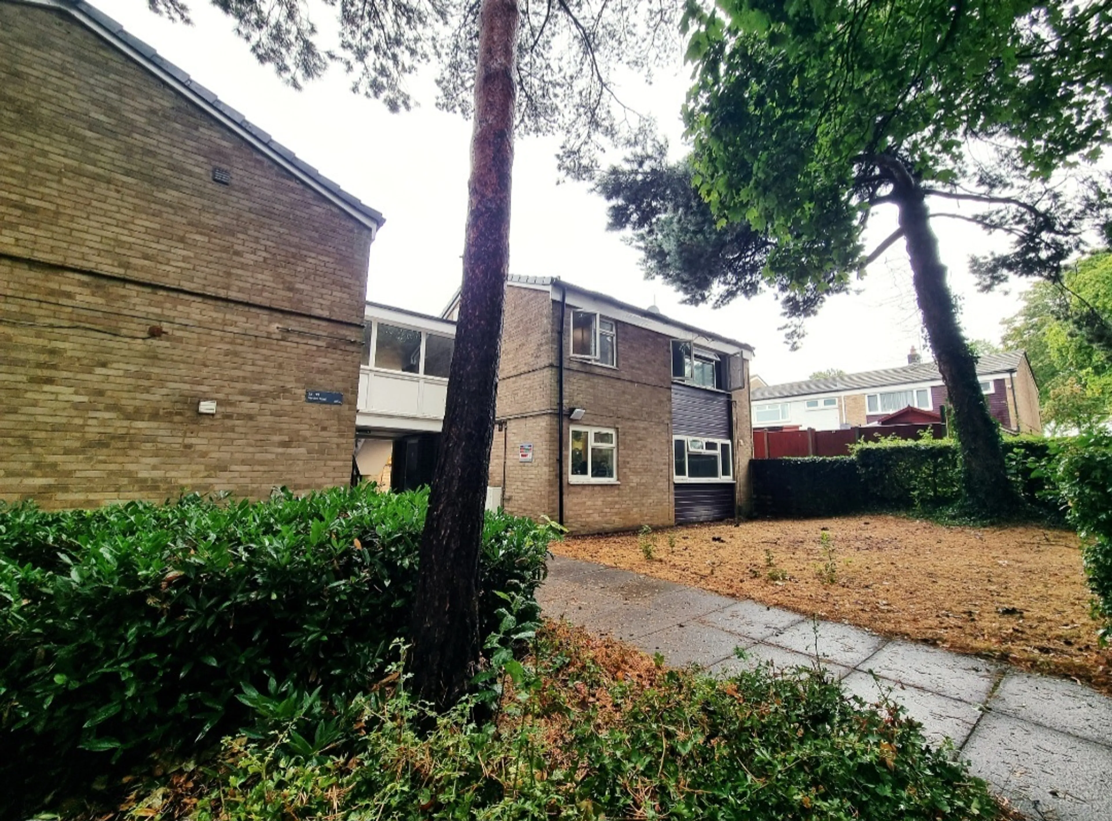 Property photo 0