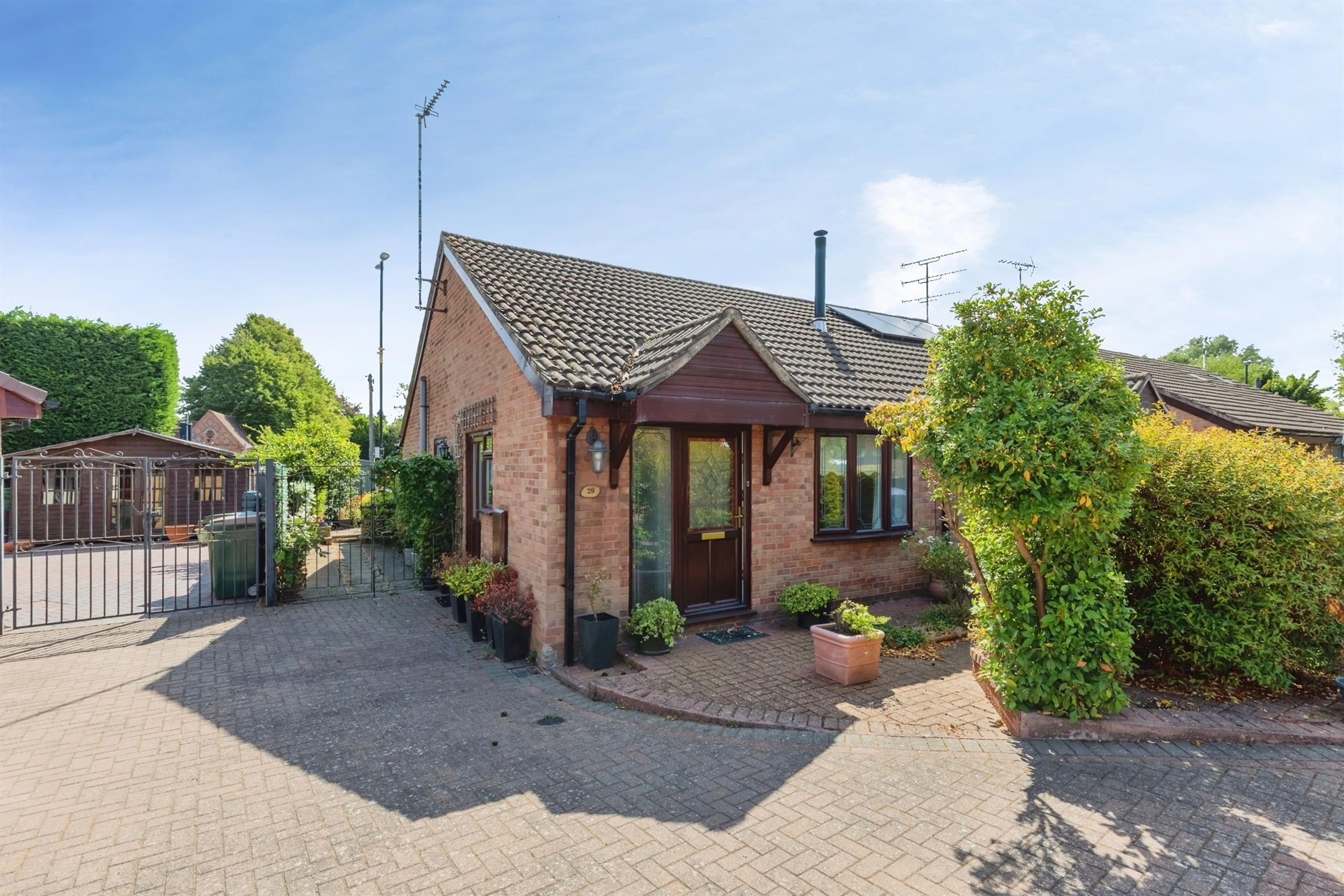 Property photo 0