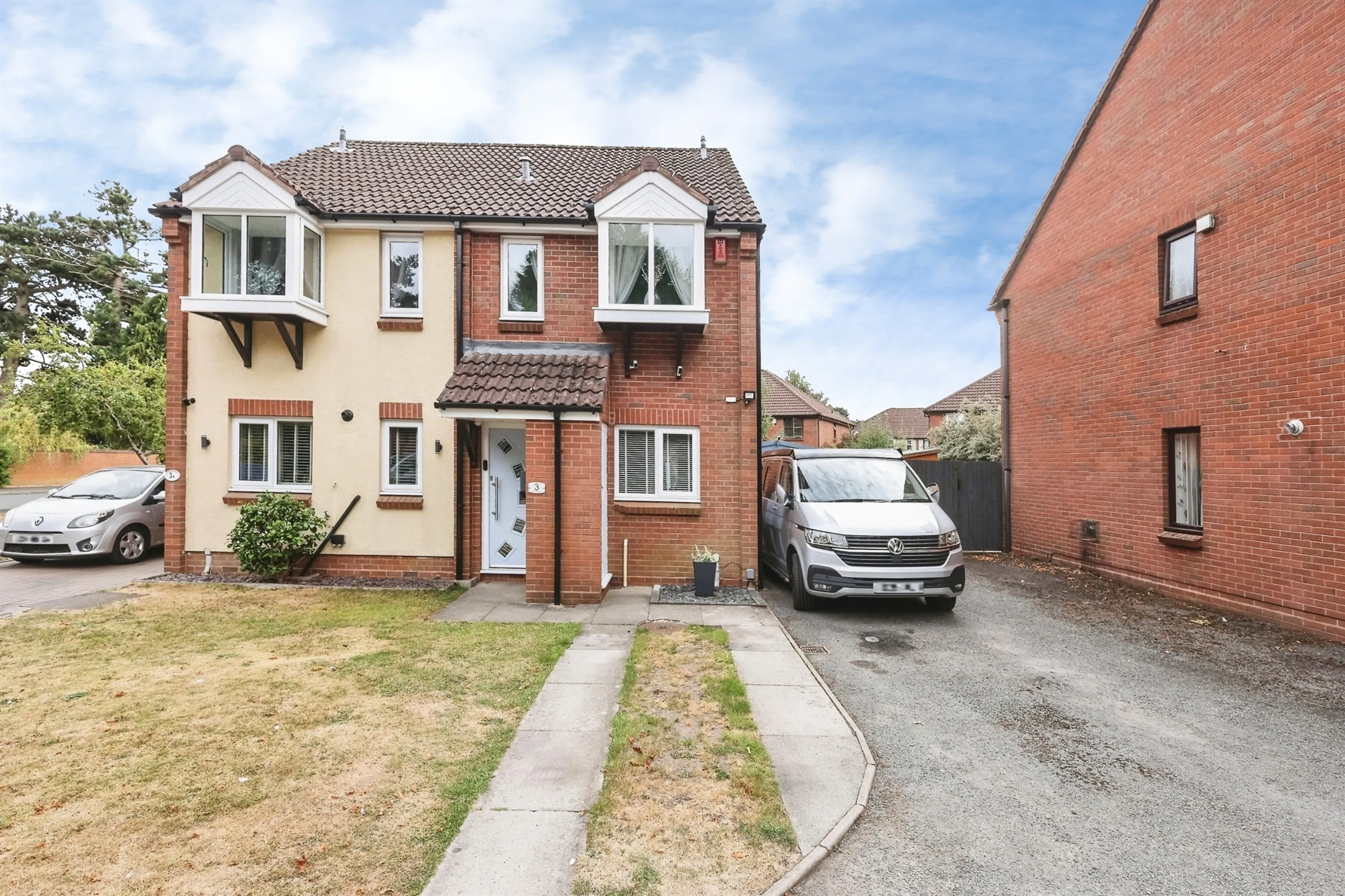 Property photo 0