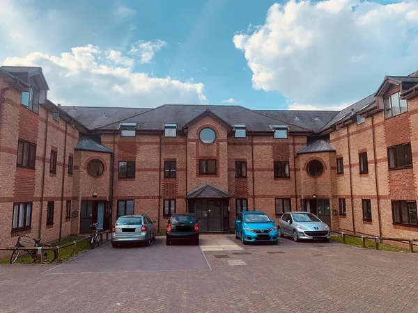 Barnes Court, Whitley Mead, Stoke Gif...