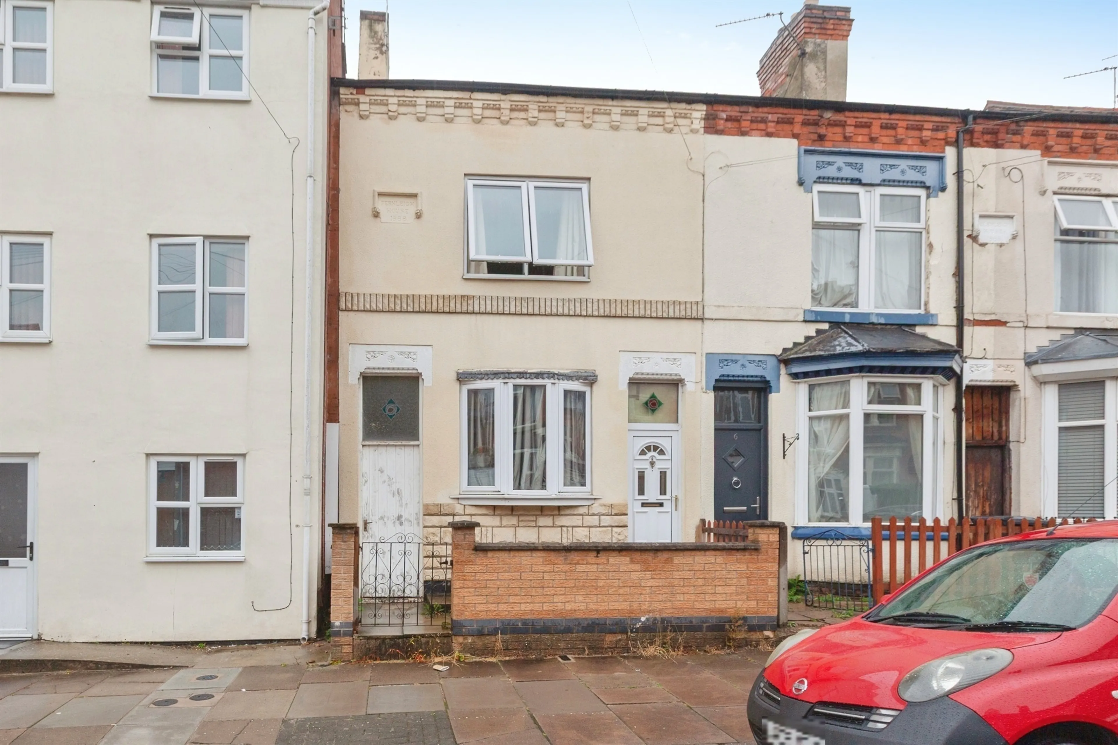 Property photo 0