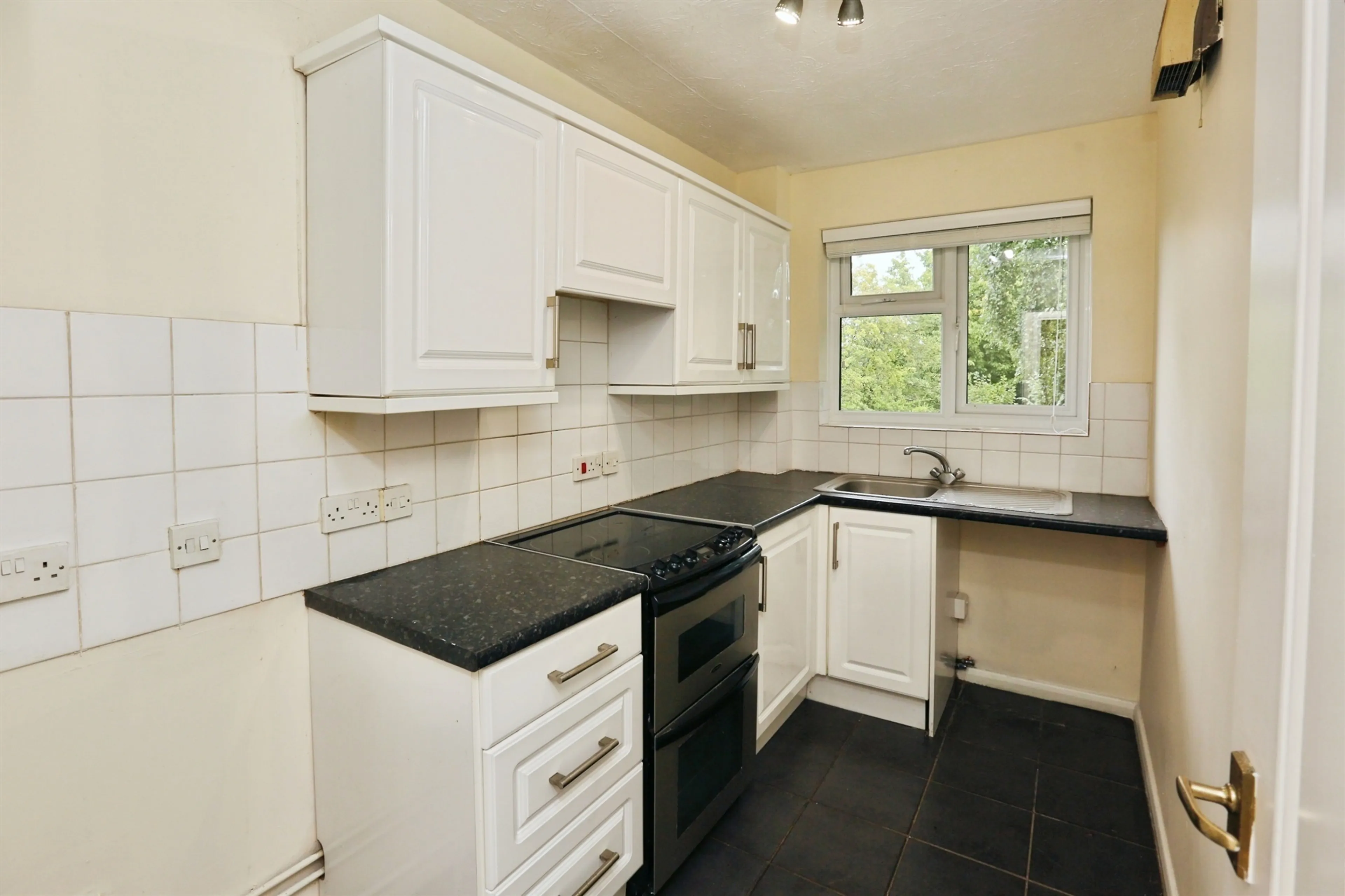 Property at Mallow Road, Hedge End, Southampton