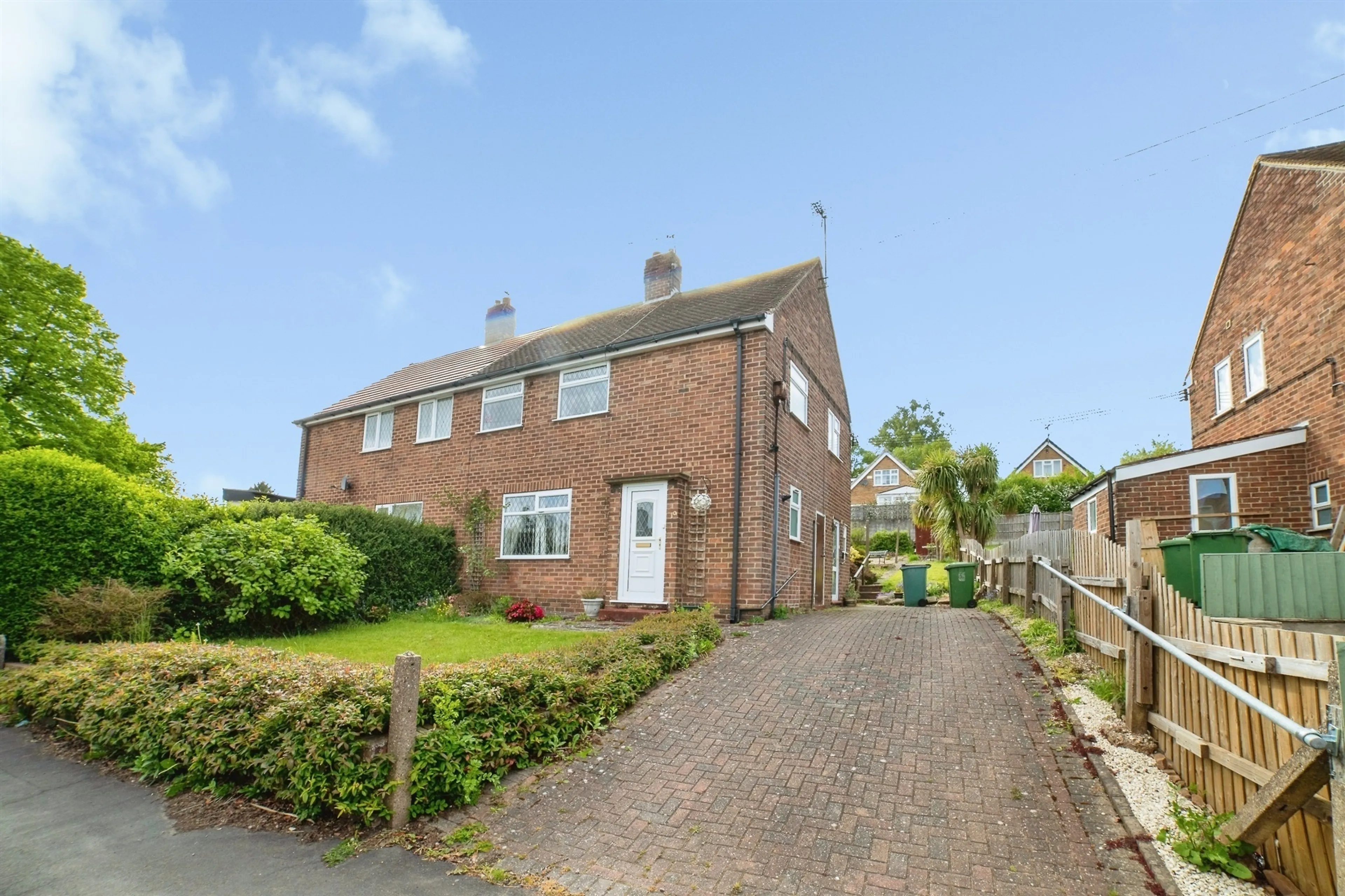 Property photo 0