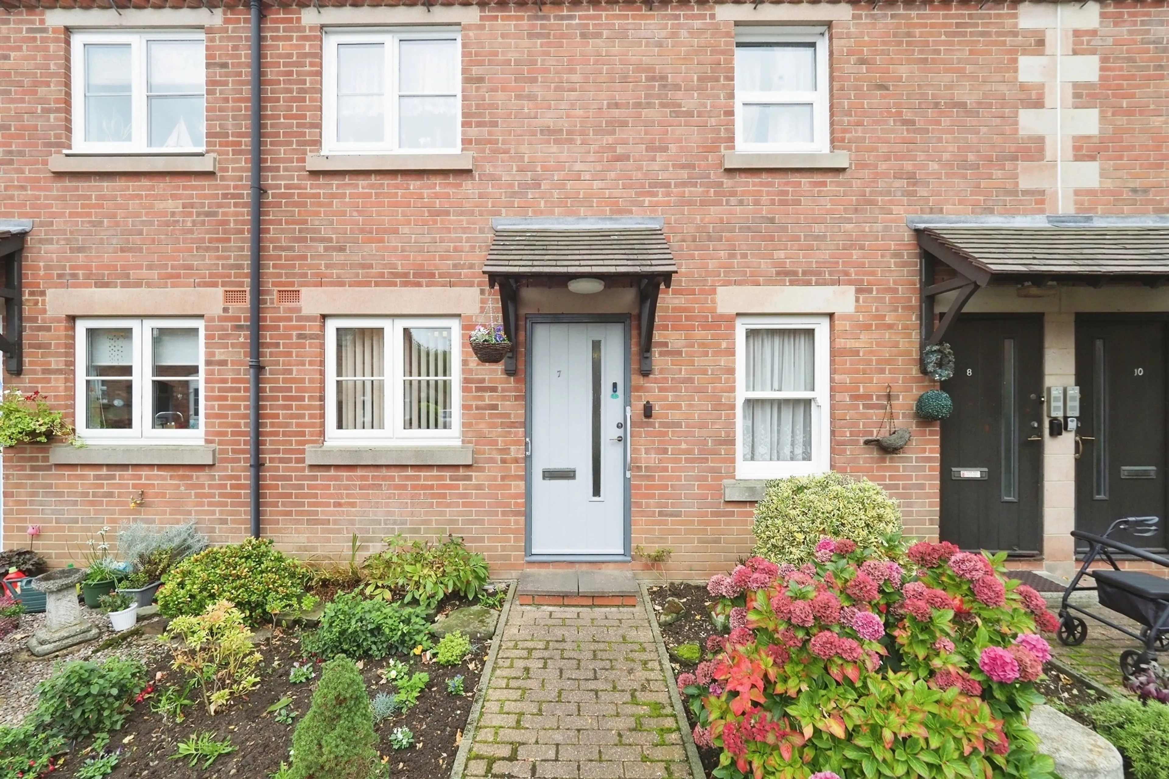 Property photo 0