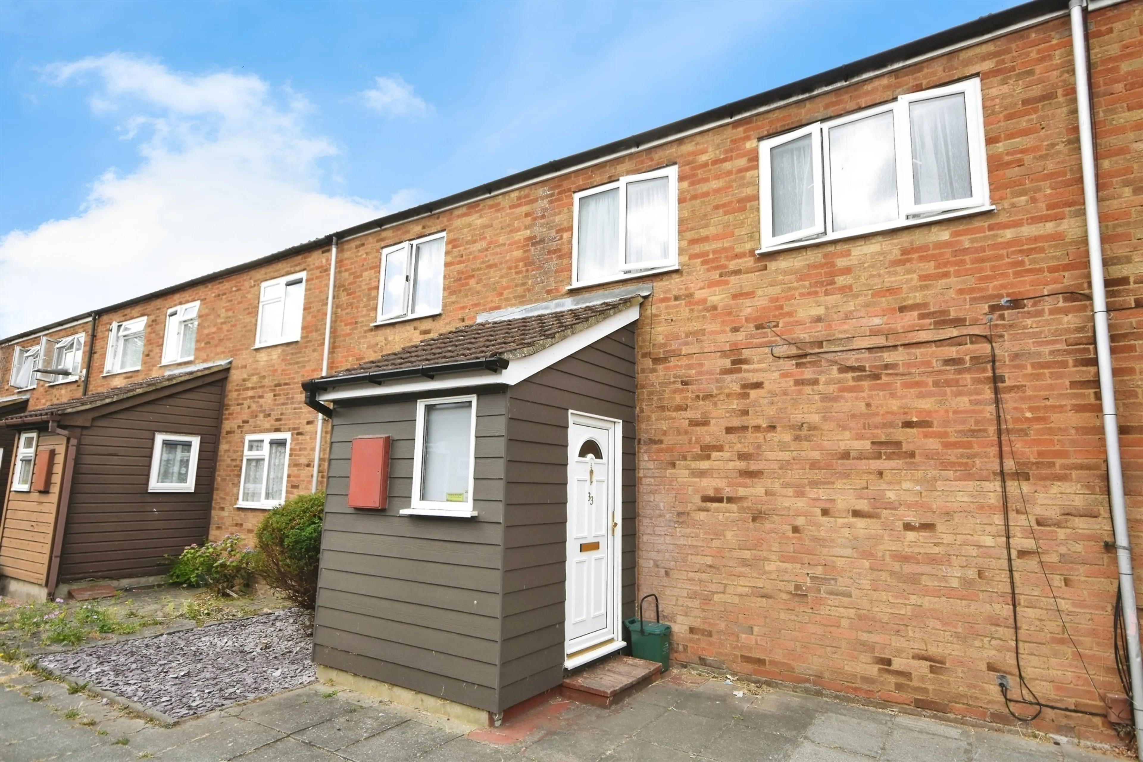 Property at Hartford End, Basildon