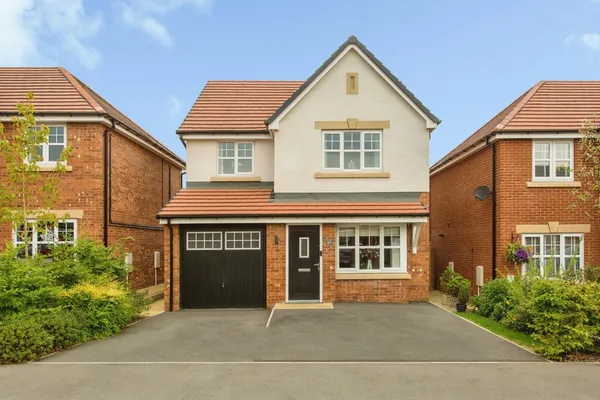 Marchioness Drive, Euxton, Chorley, L...