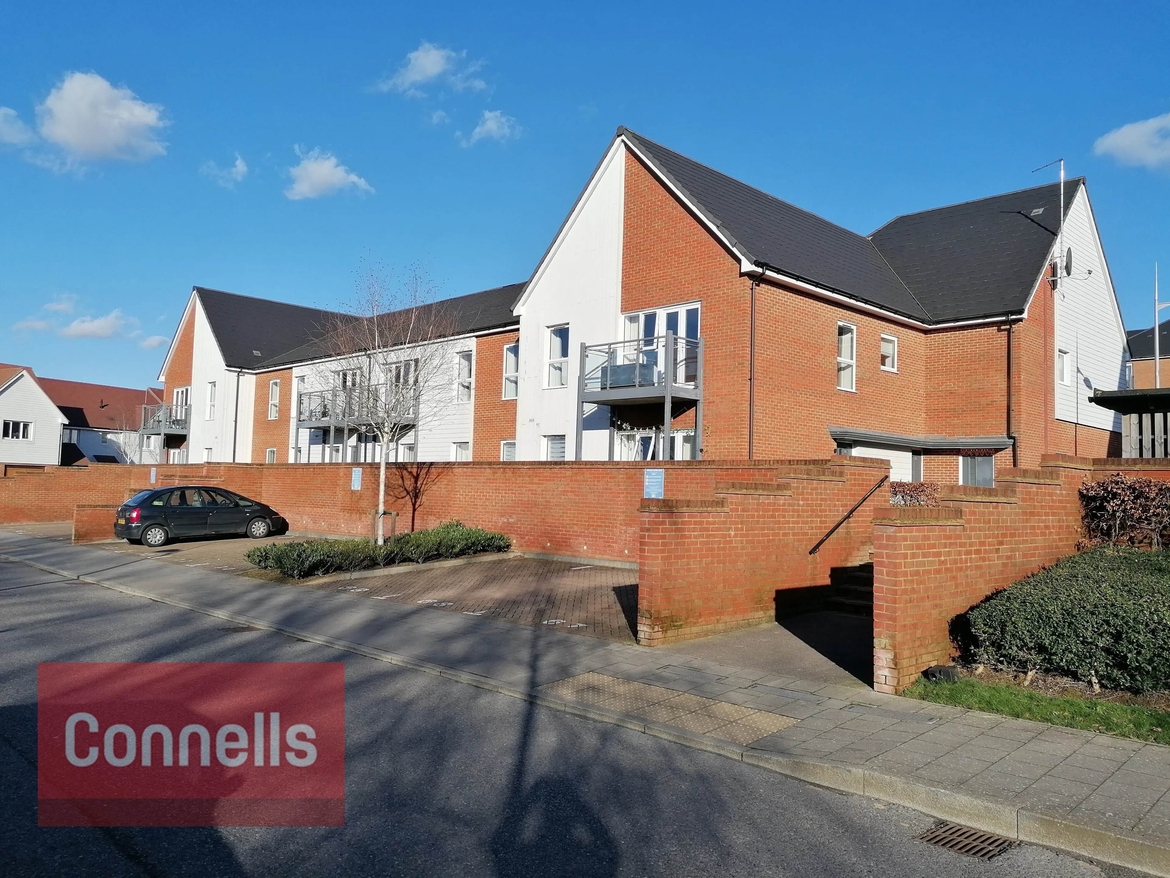 Property photo 0