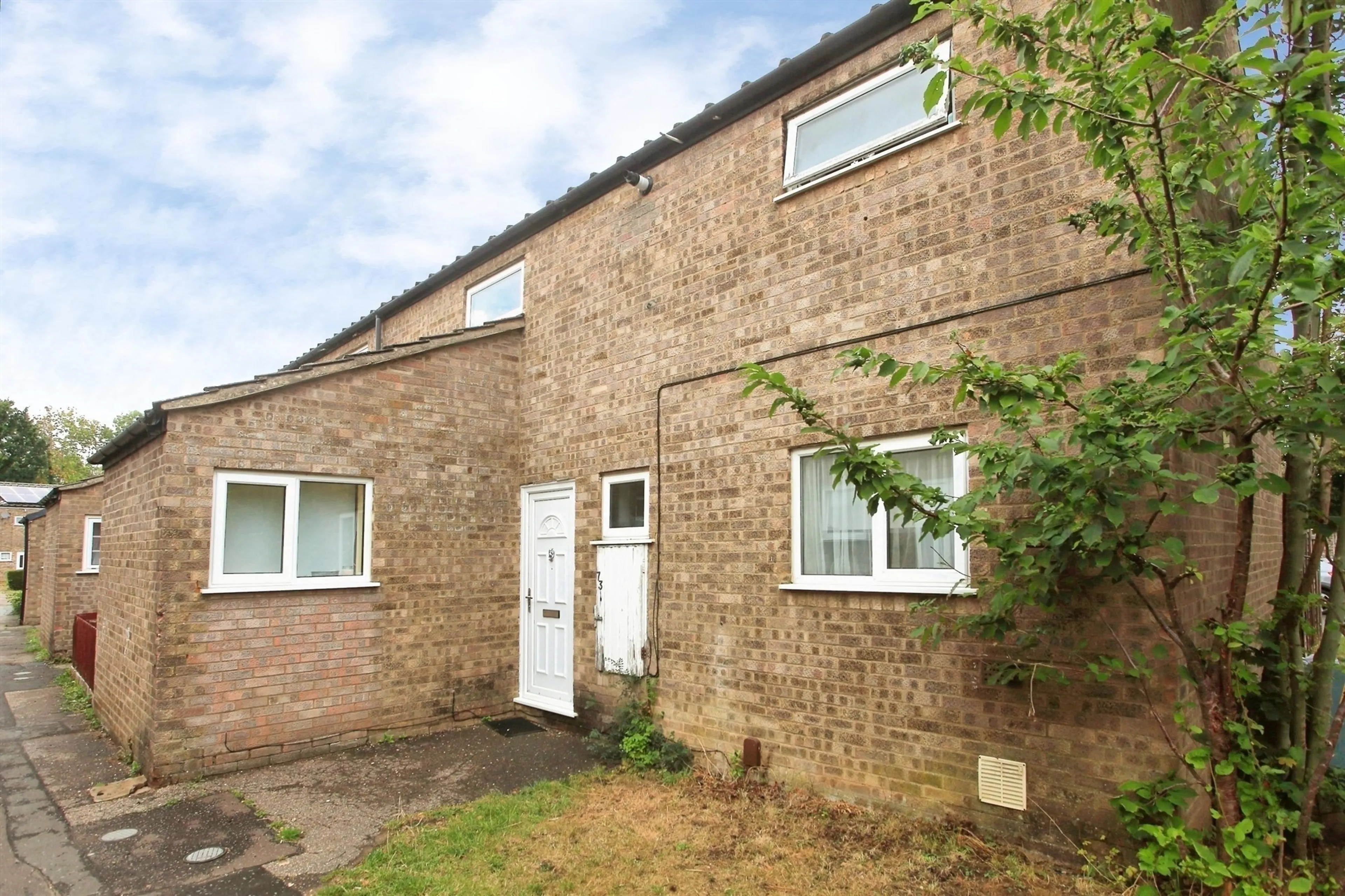 Property photo 0