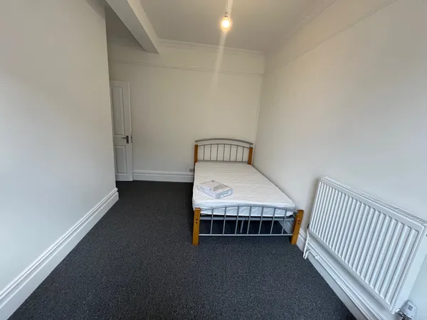 Hinton Road, Fishponds, Bristol