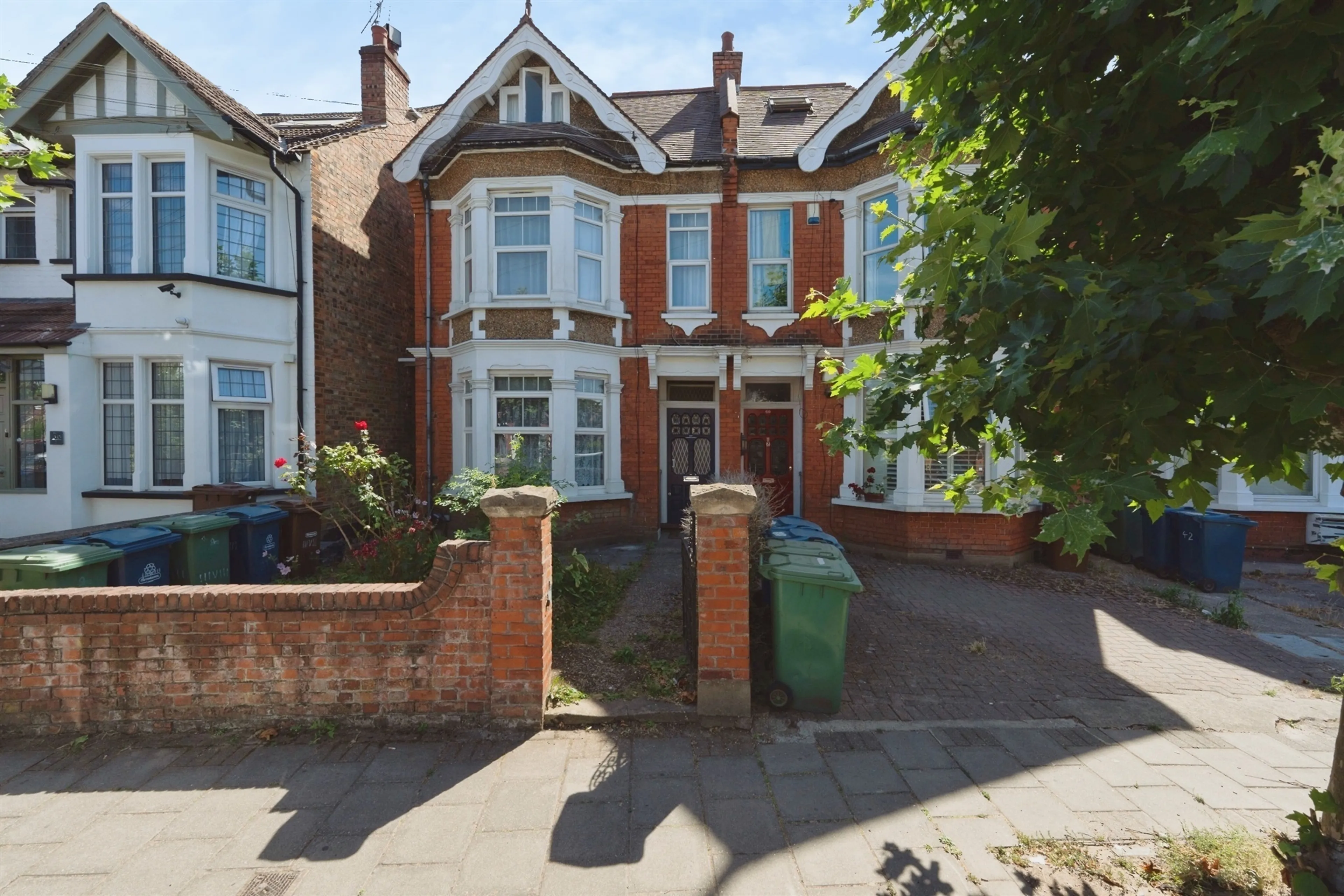 Property at Welldon Crescent, Harrow