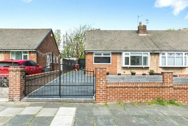 Warley Road, Blackpool, Lancashire, FY2