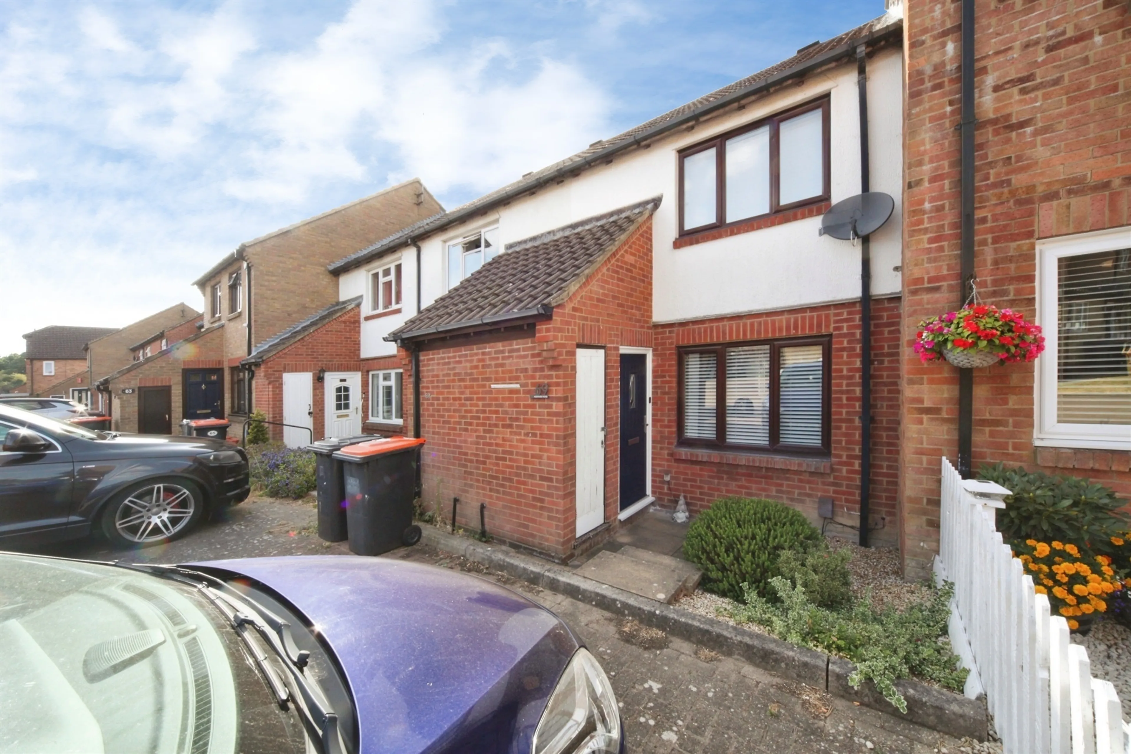 Property photo 0