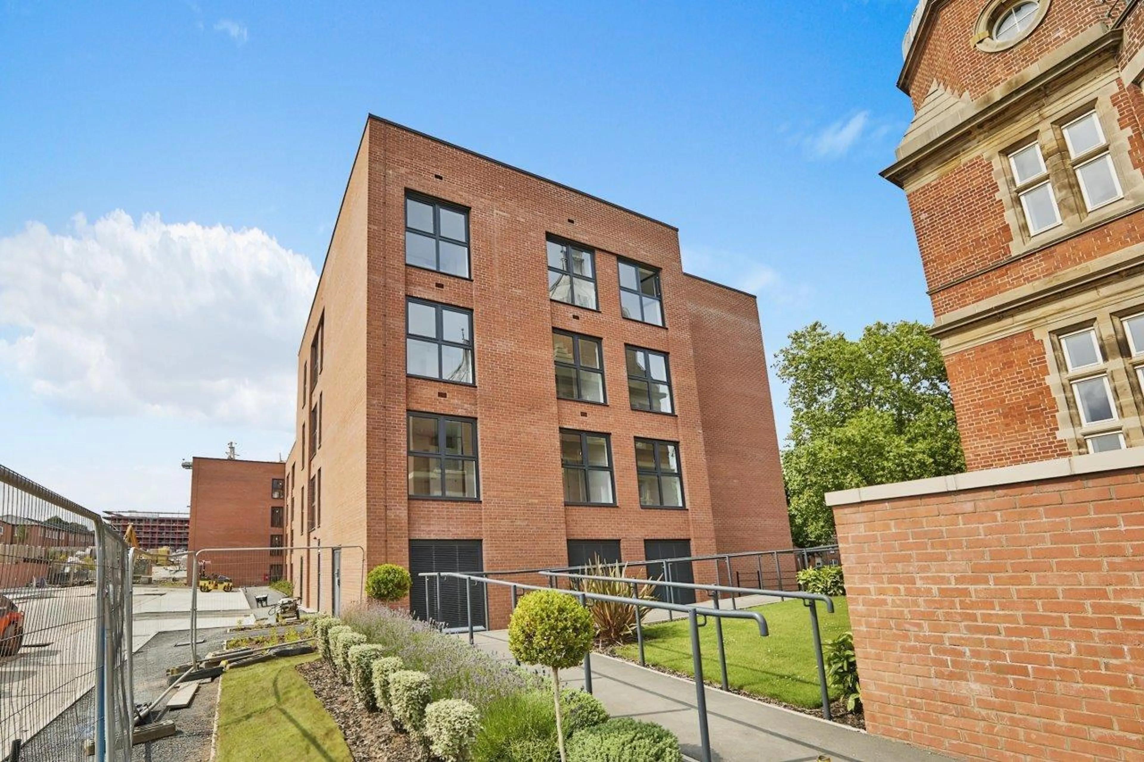 Property photo 0