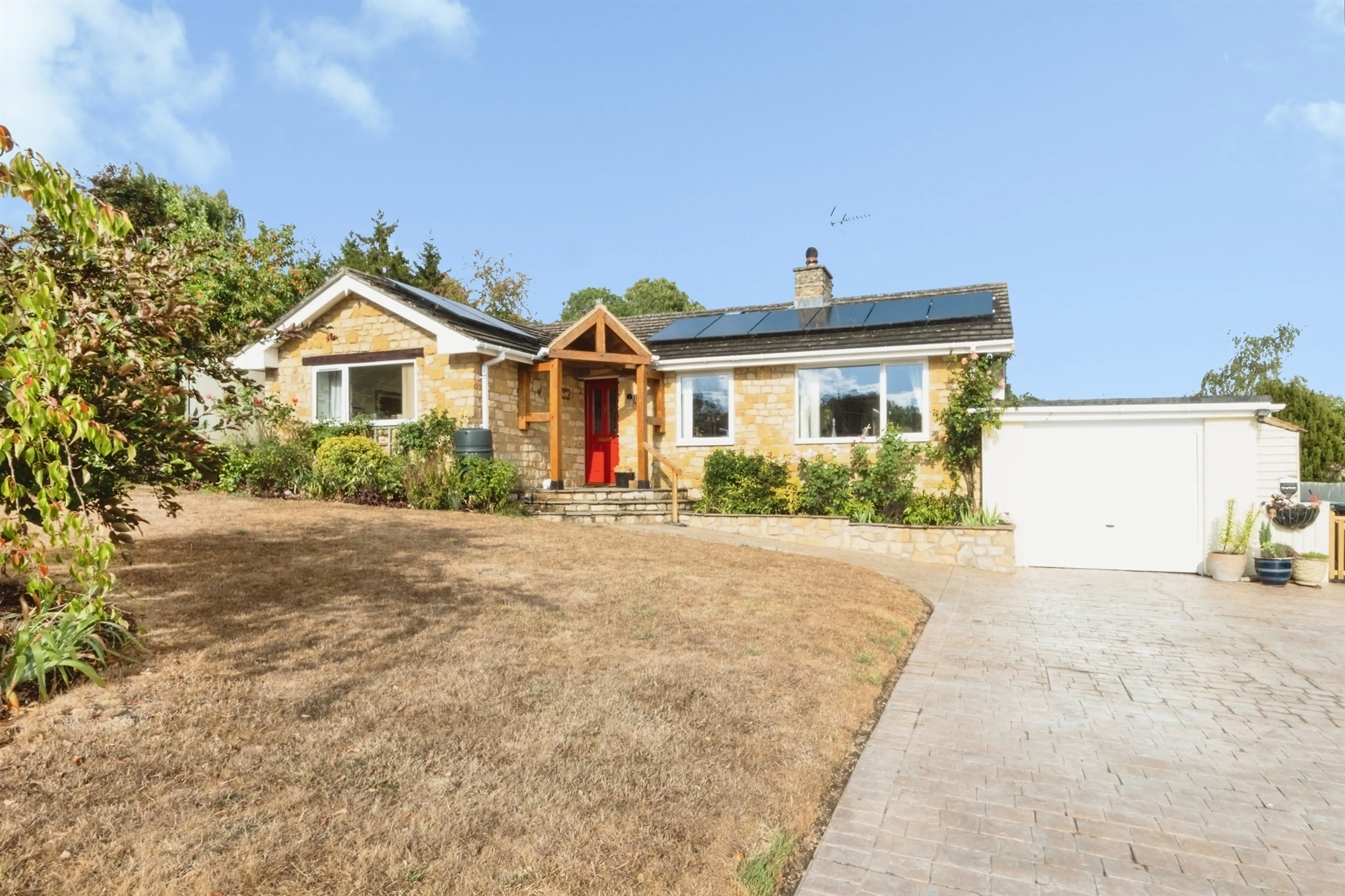 Property photo 0