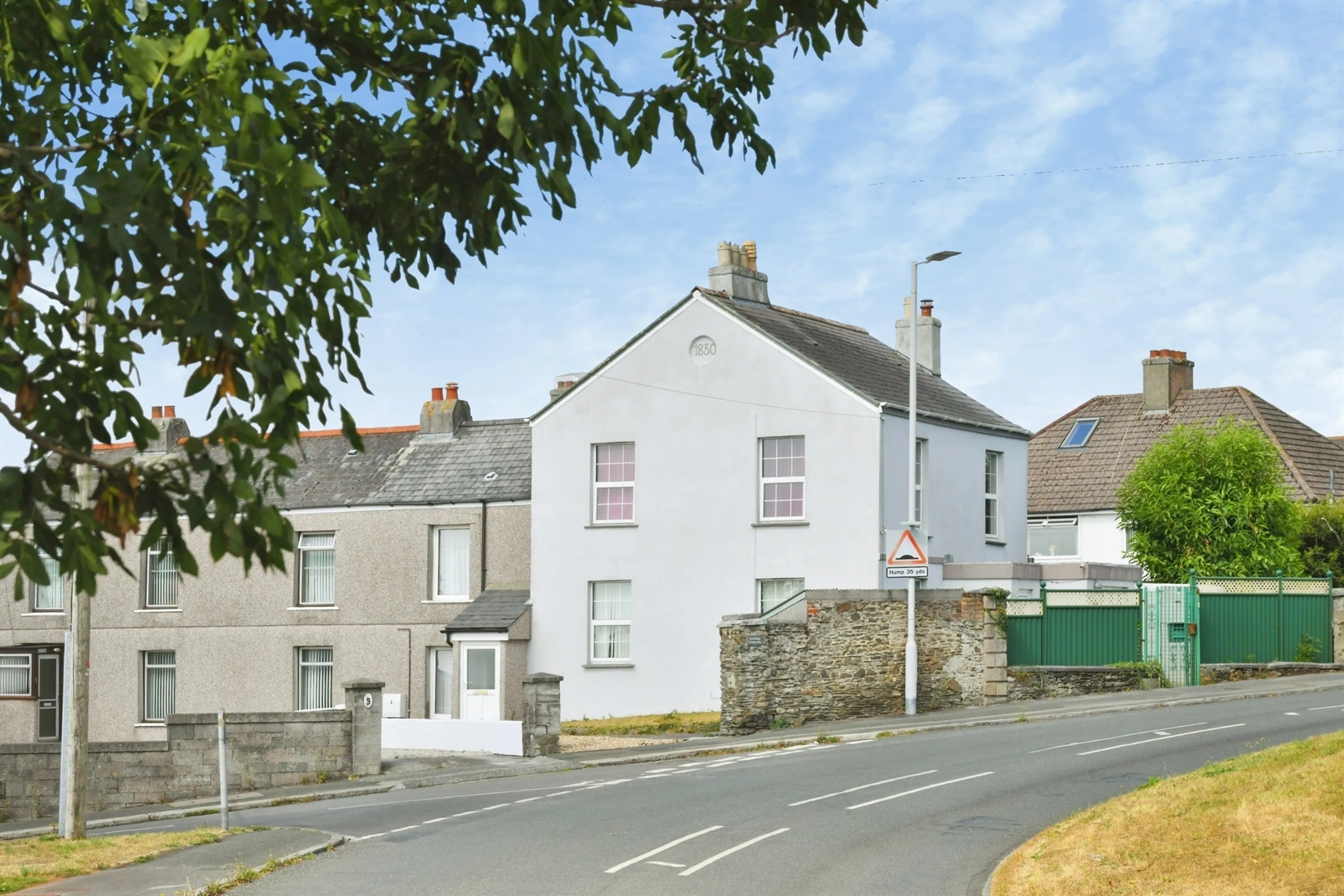 Property photo 0