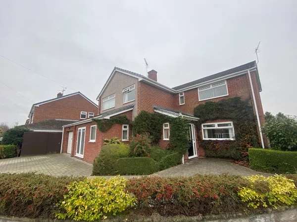 Hillfield Road, Little Sutton