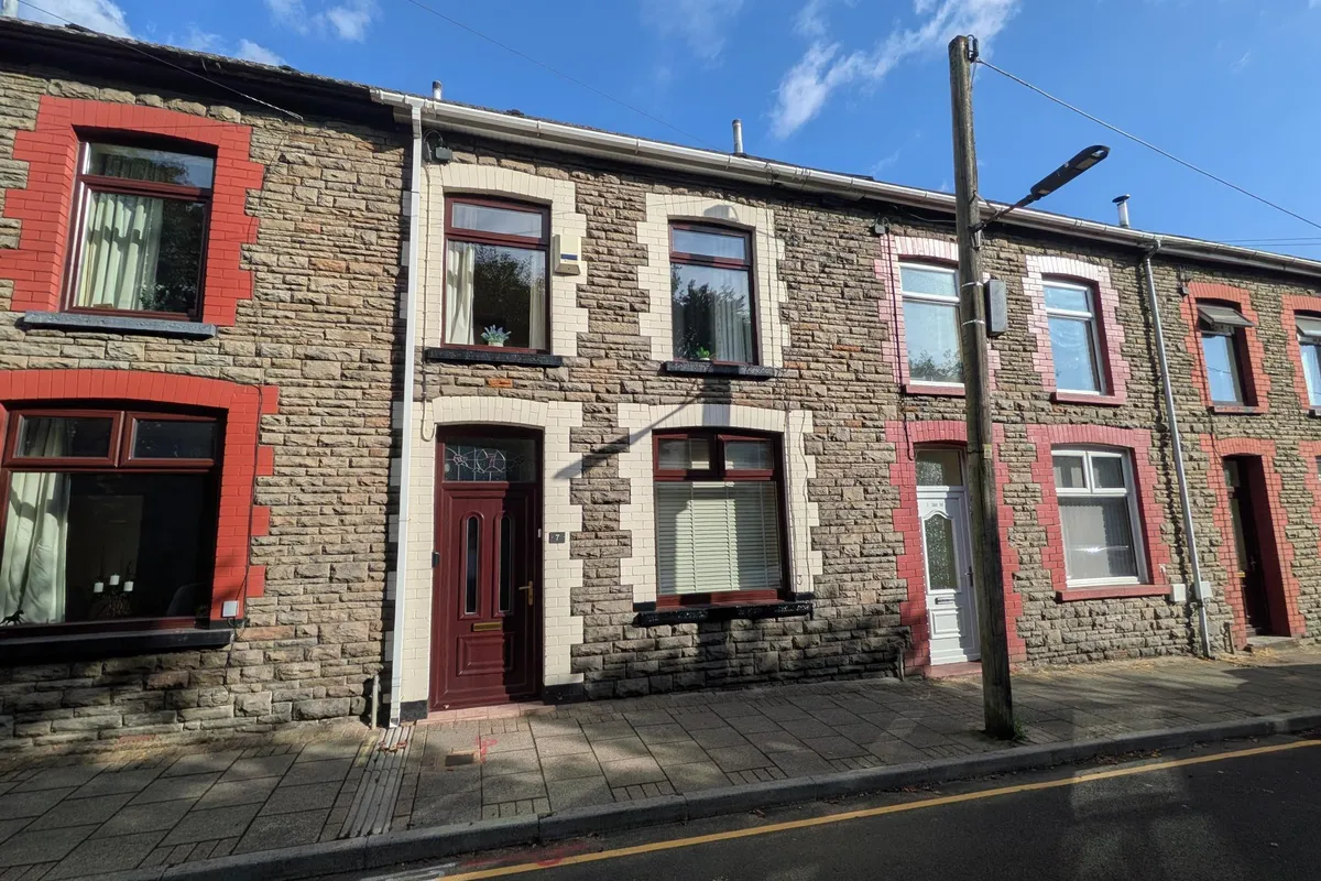 Llanover Road, Pontypridd