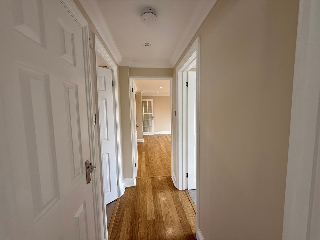Milton Gardens, Wokingham, RG40 Image 4