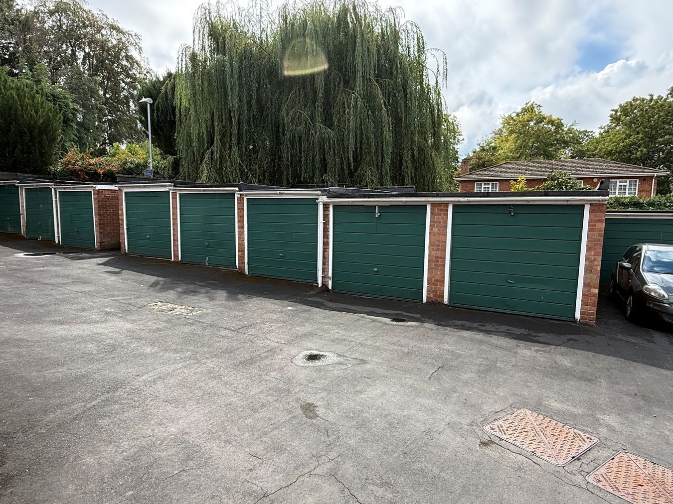 Milton Gardens, Wokingham, RG40 Image 10