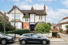 Grosvenor Road, London, N10 photo 2