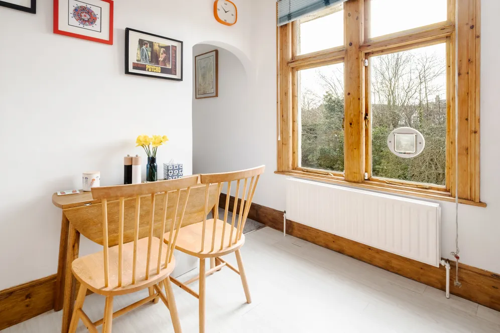 Grosvenor Road, London, N10 photo 6